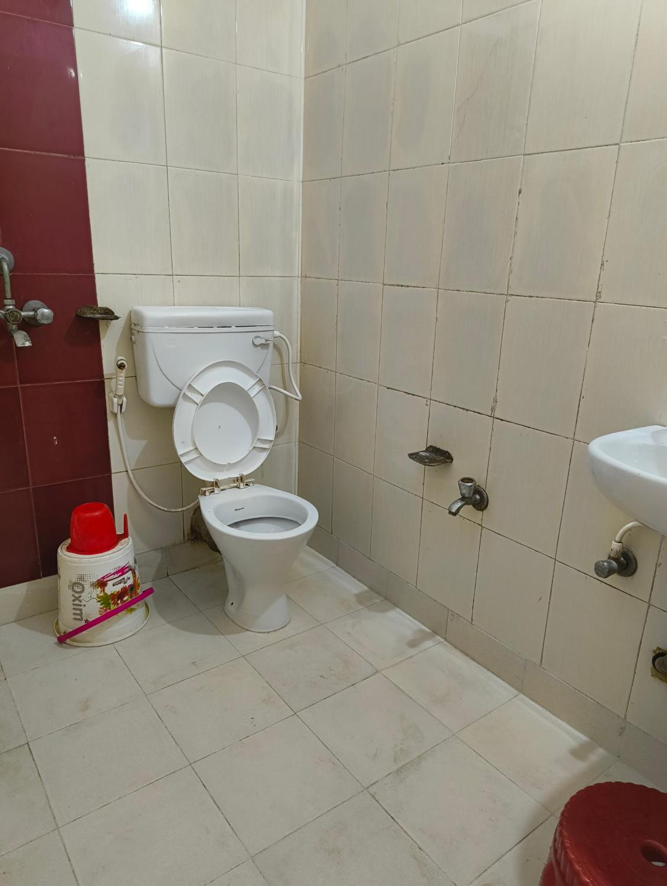 Standard Double Room with Fan photo 3