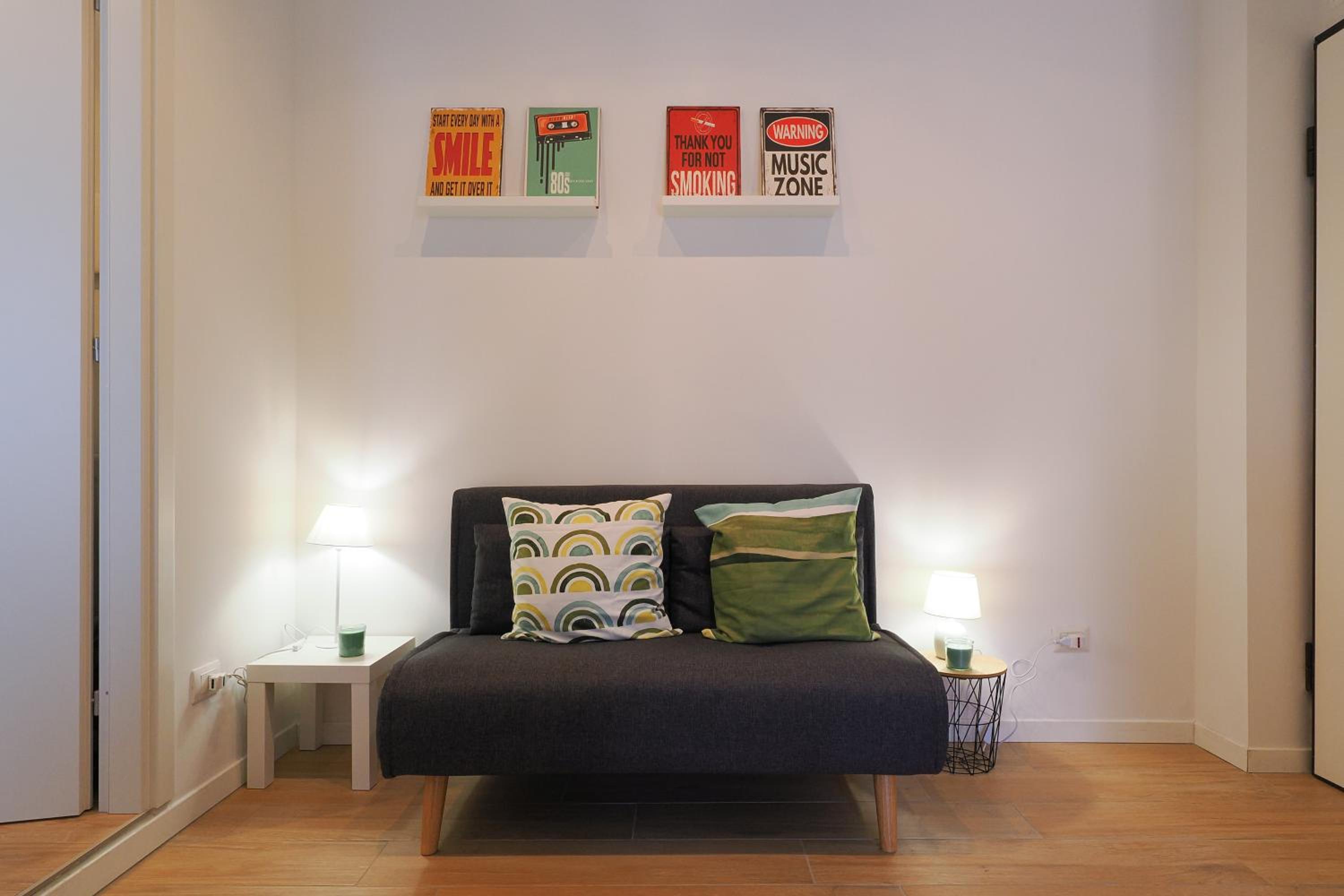 One-Bedroom Apartment