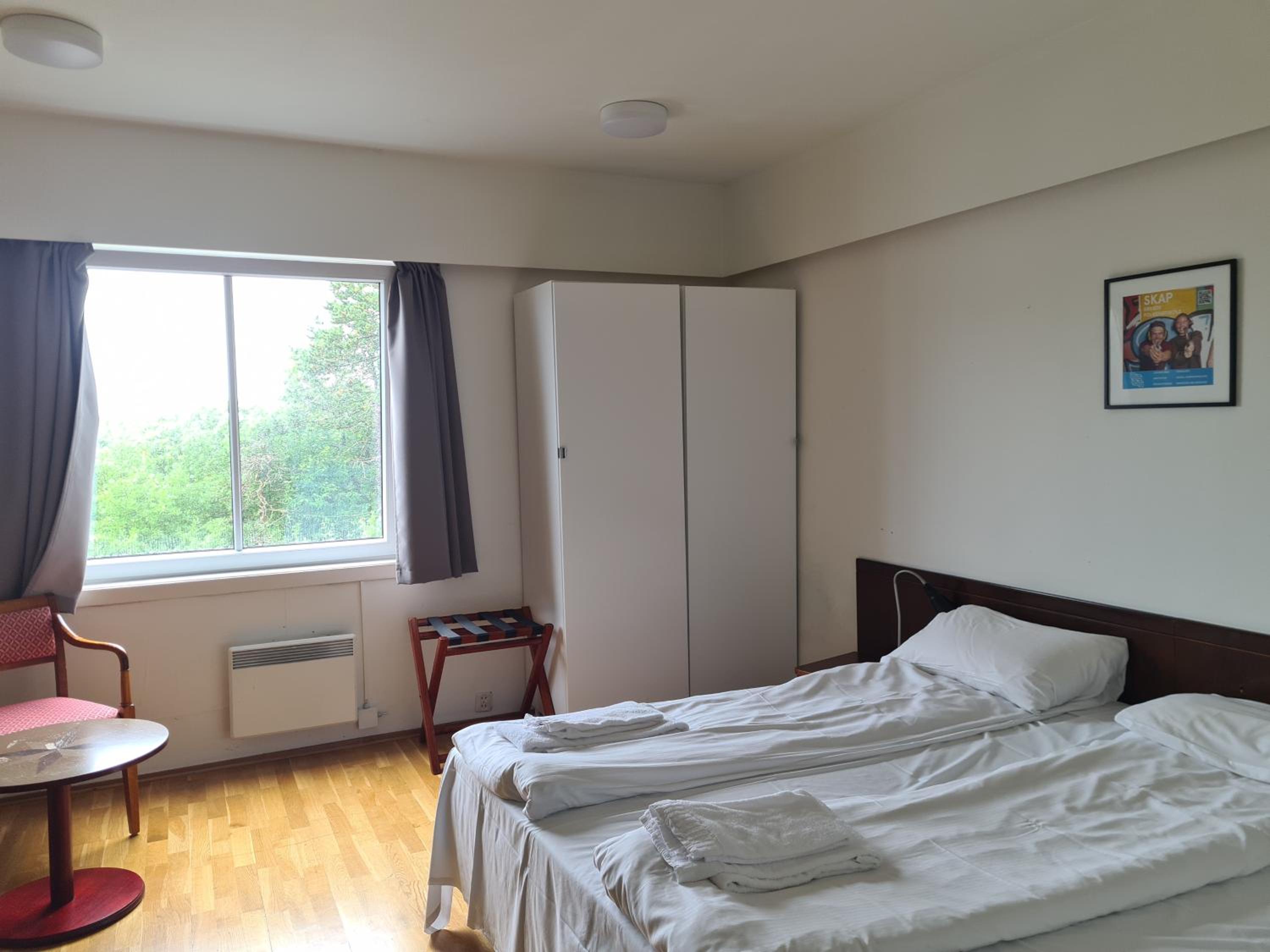 Budget Double Room - Photo 3