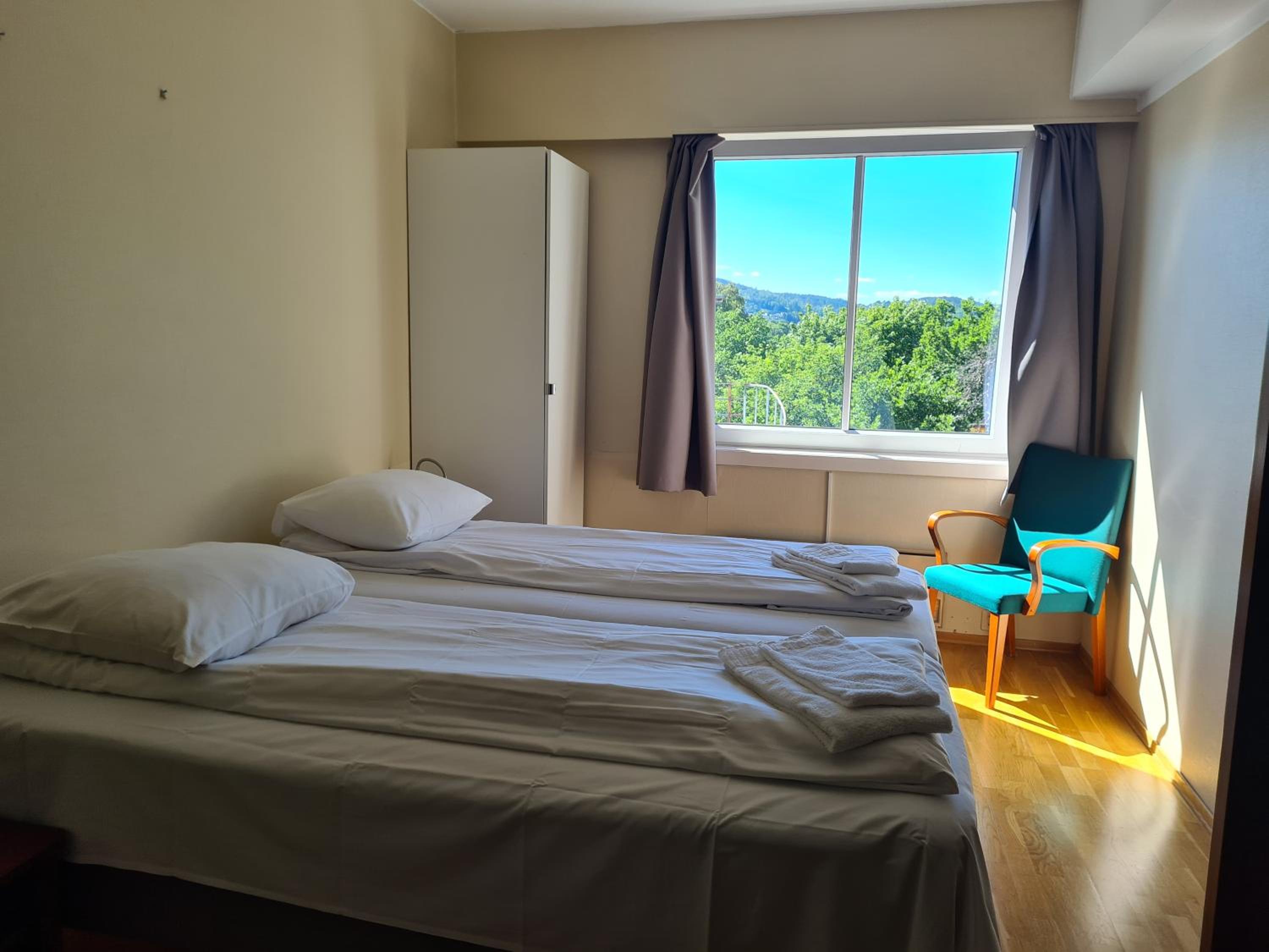 Double Room - Photo 13