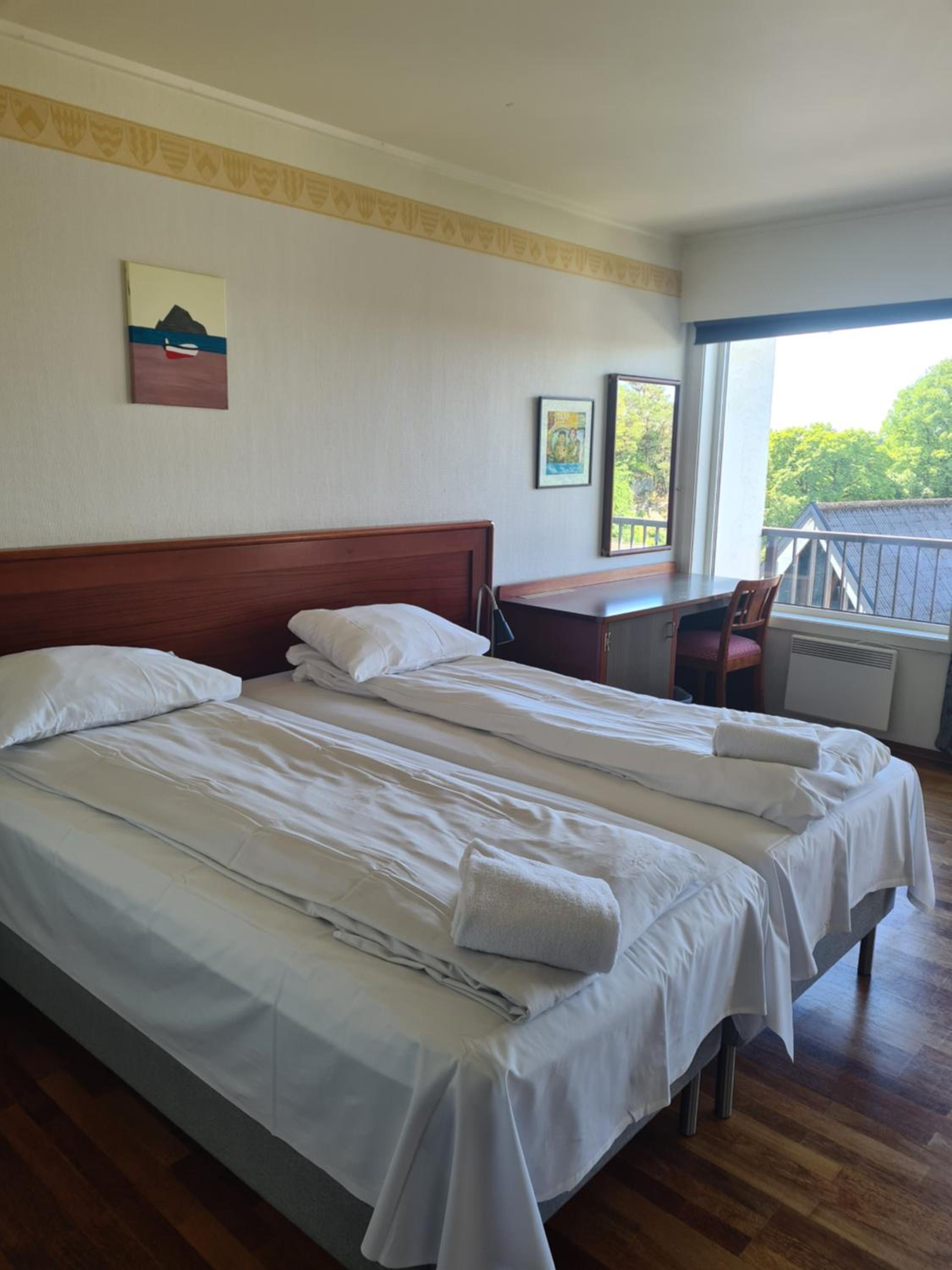 Double Room - Photo 10