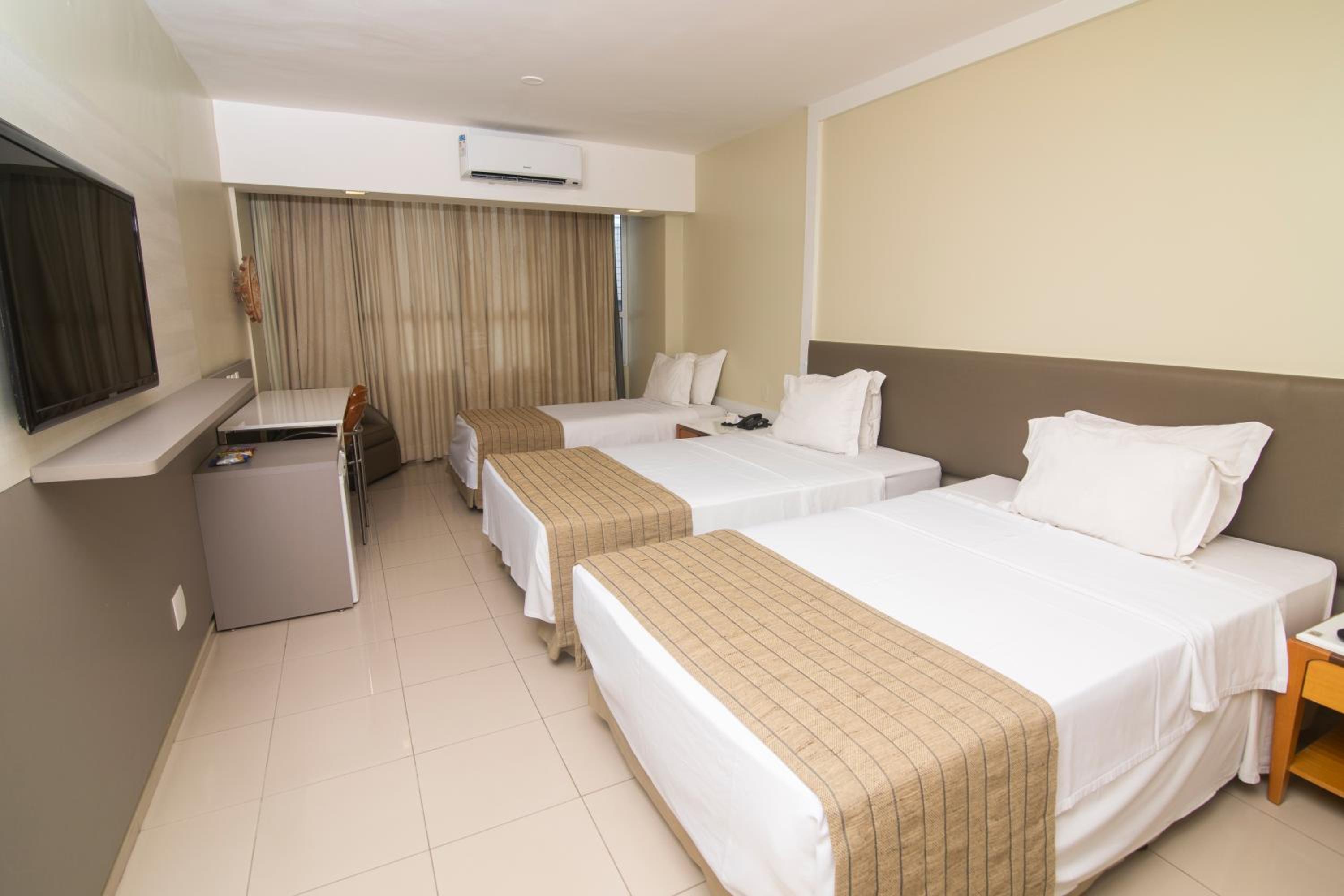 Standard Triple Room With Sea Side View