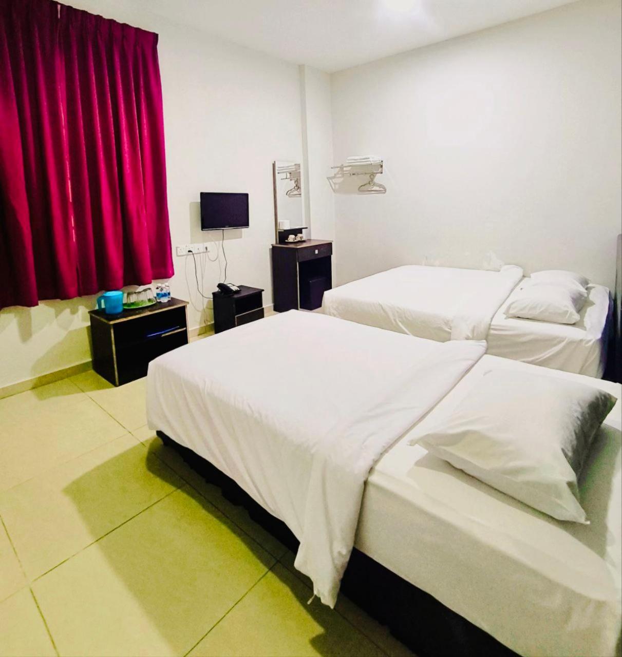 Standard Triple Room photo 3