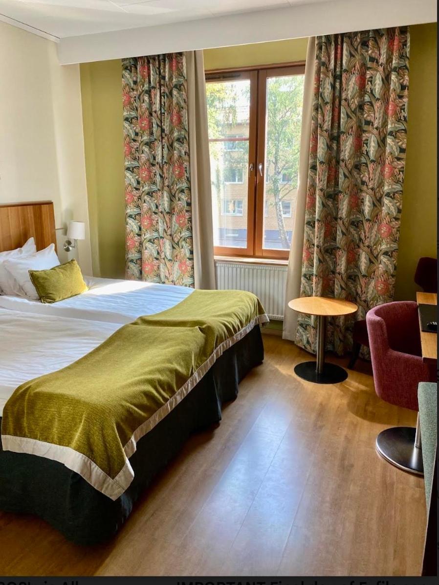 Standard Twin Room - Photo 1