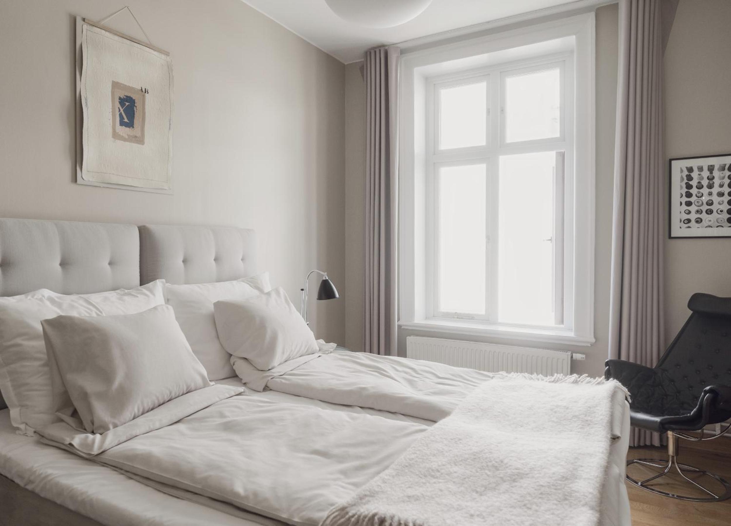 Double Room - Photo 7