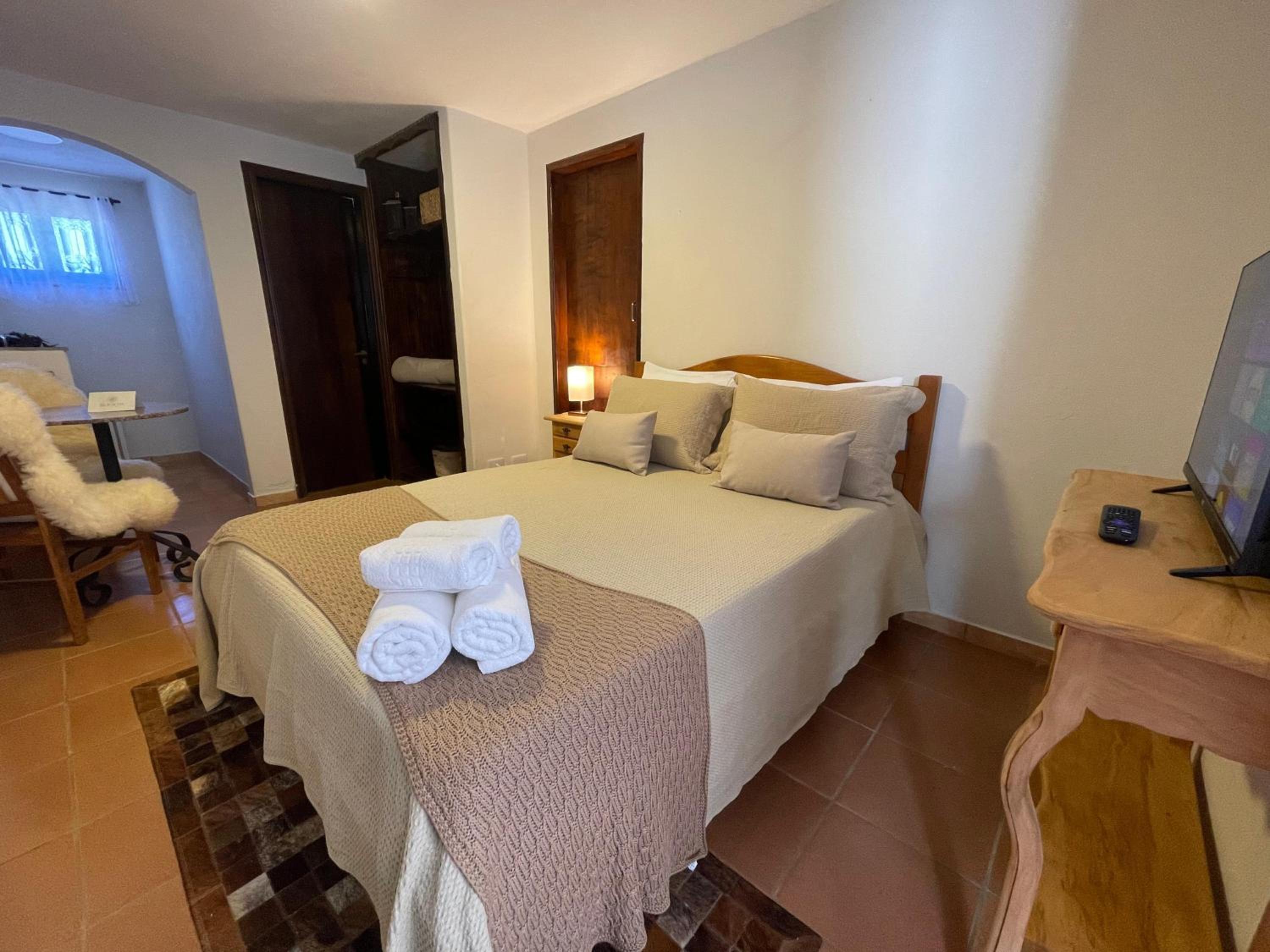 Standard Double Suite photo 3