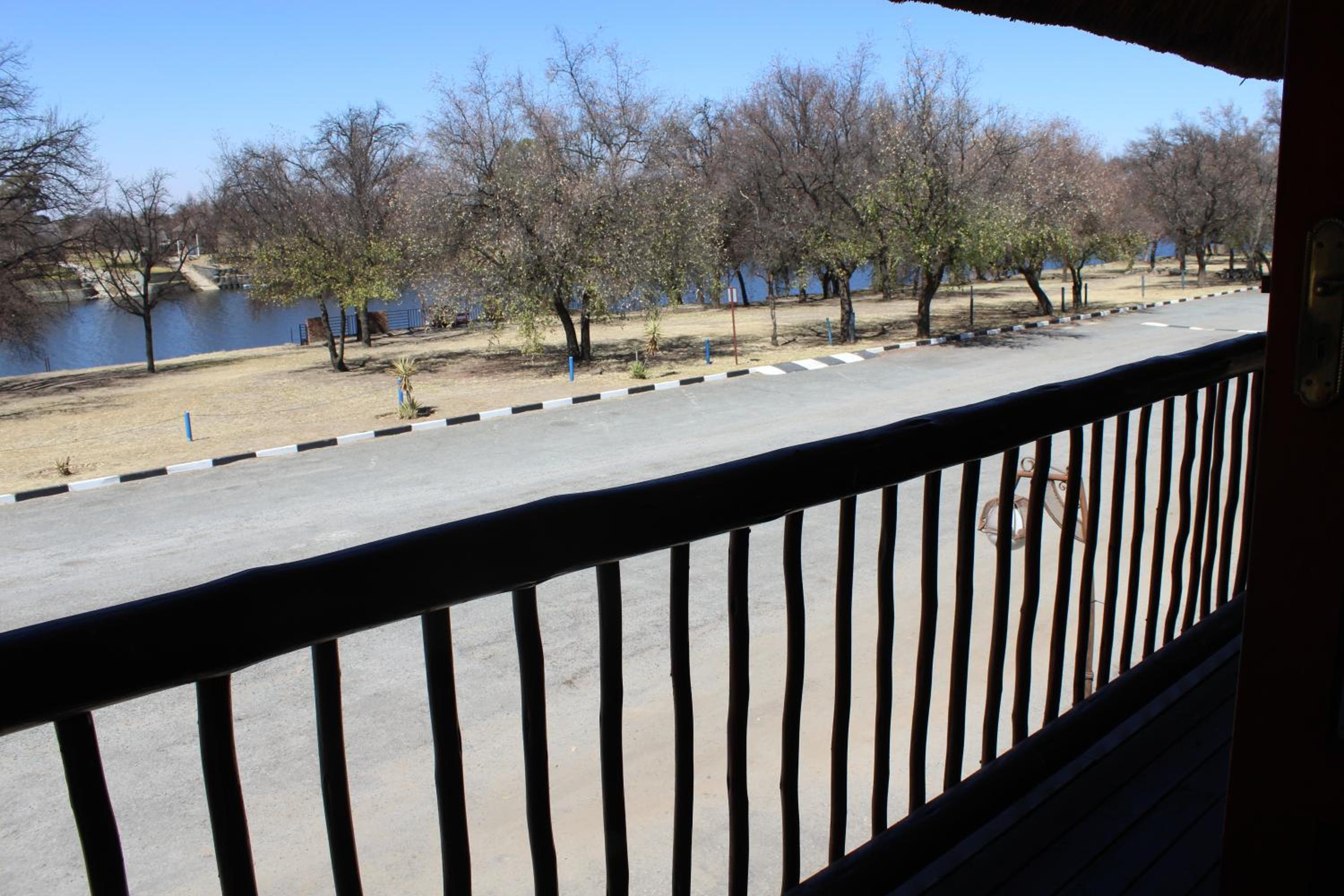 Double Room with Balcony photo 2