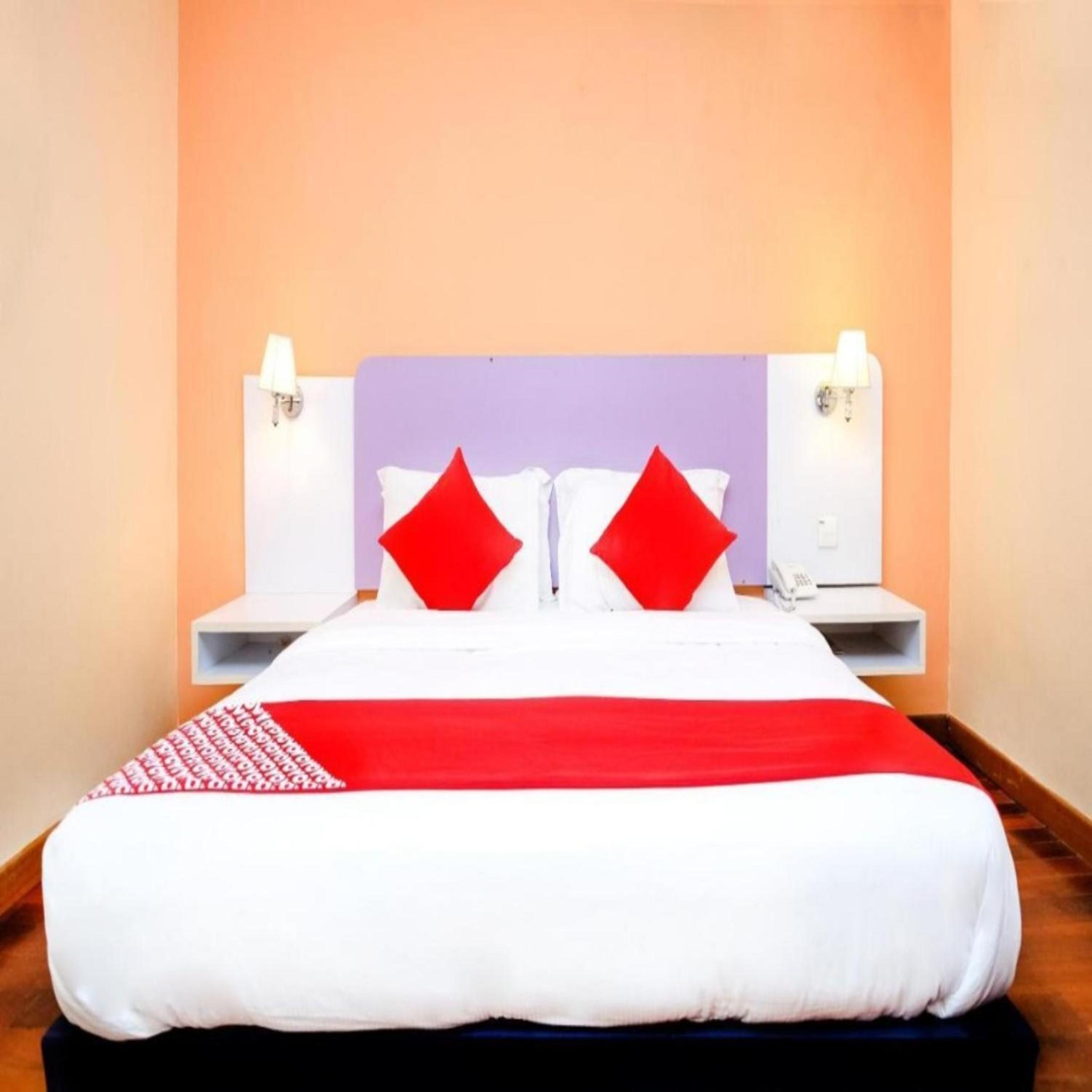 Standard Double Room - Photo 2