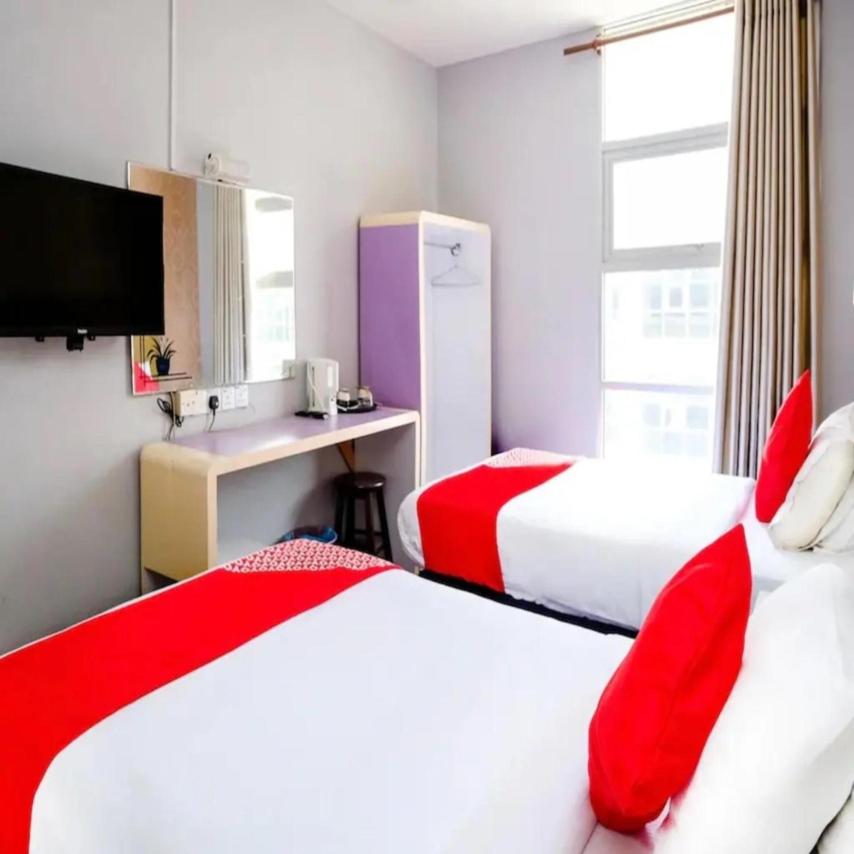 Deluxe Twin Room - Photo 4