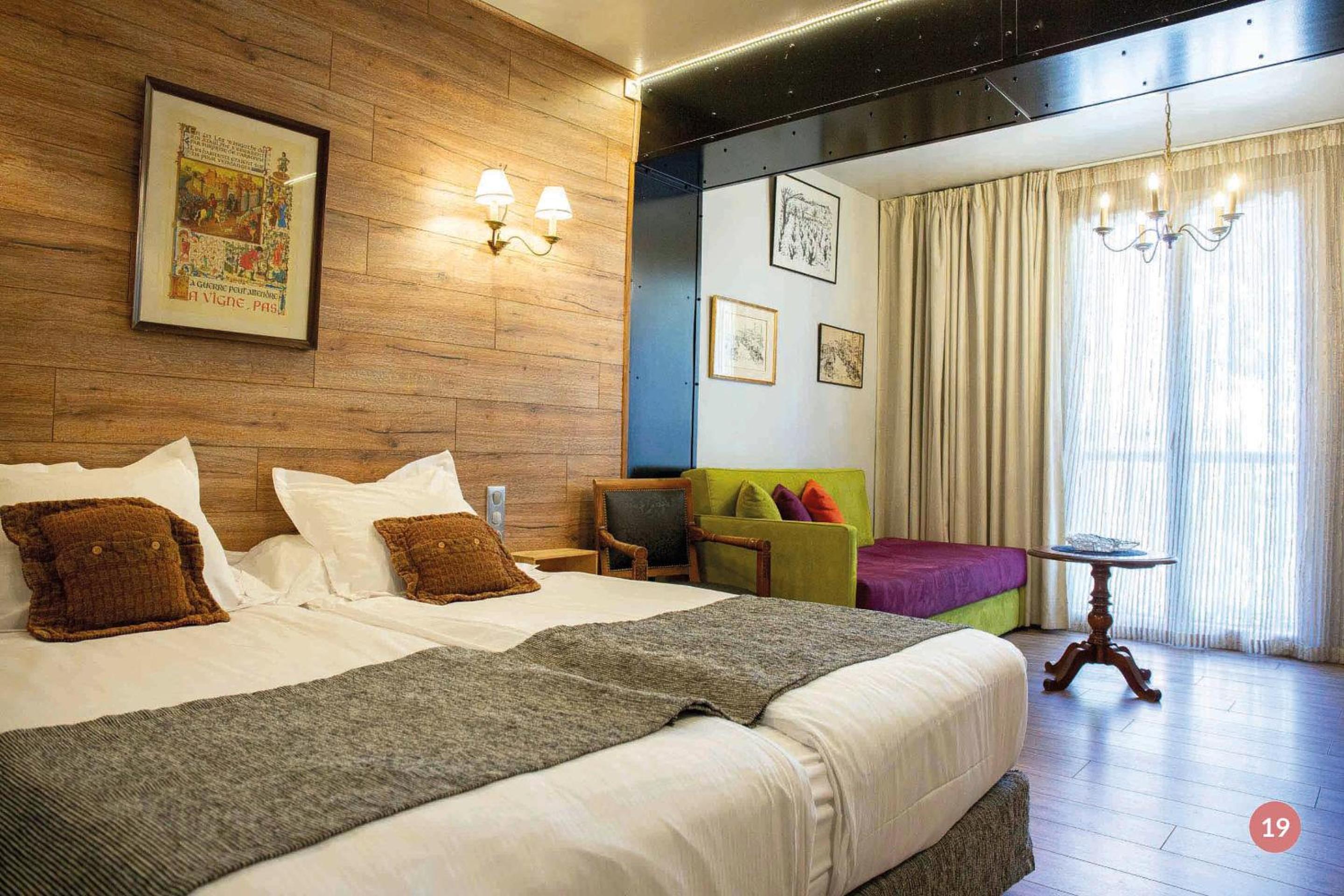 Superior Room - Photo 12