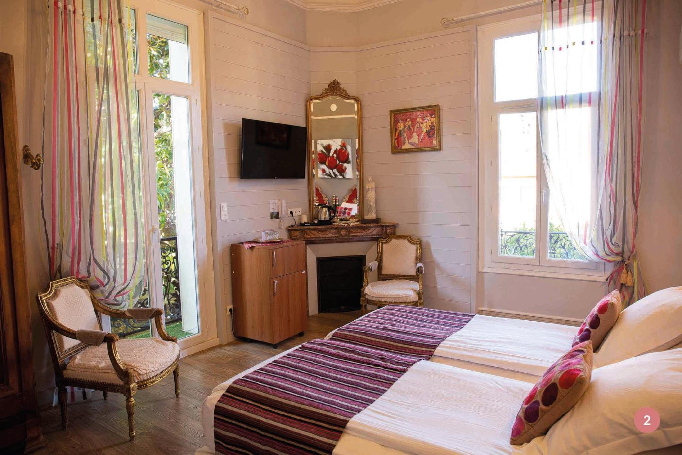 Superior Room - Photo 15