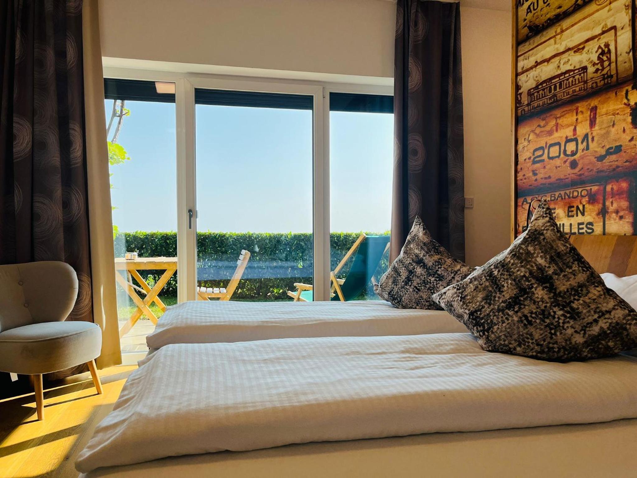Comfort Double Room with Terrace - Photo 4
