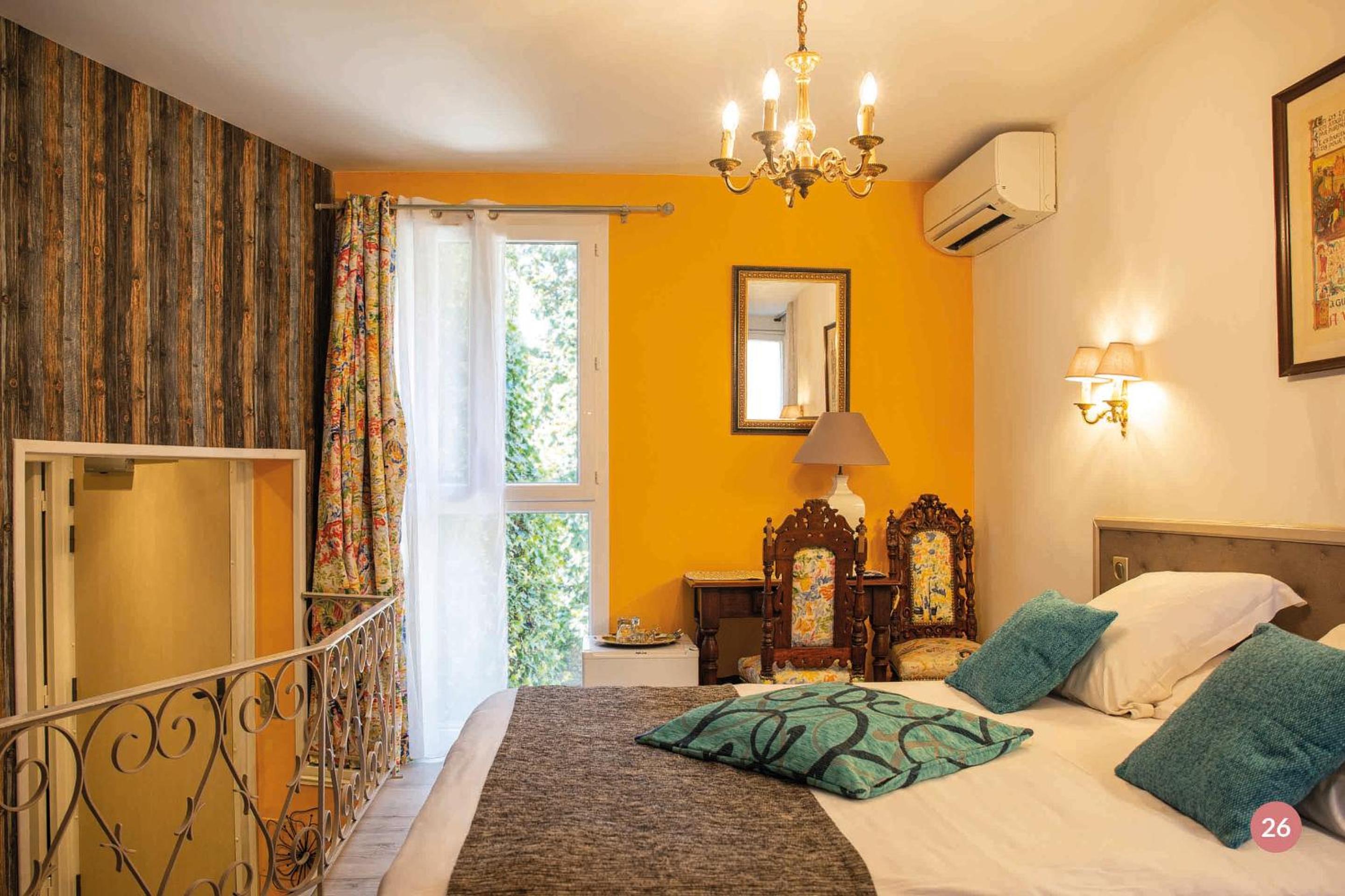 Superior Room - Photo 13