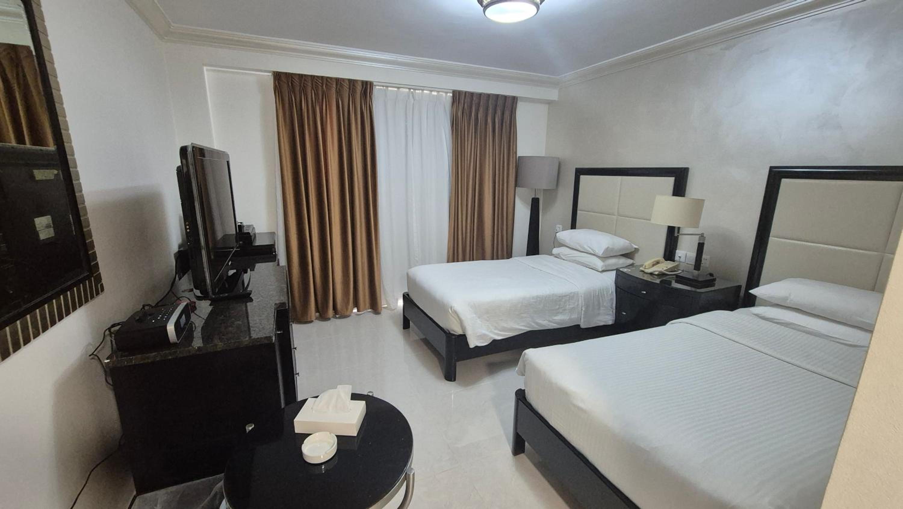 Standard Double Room - Photo 3