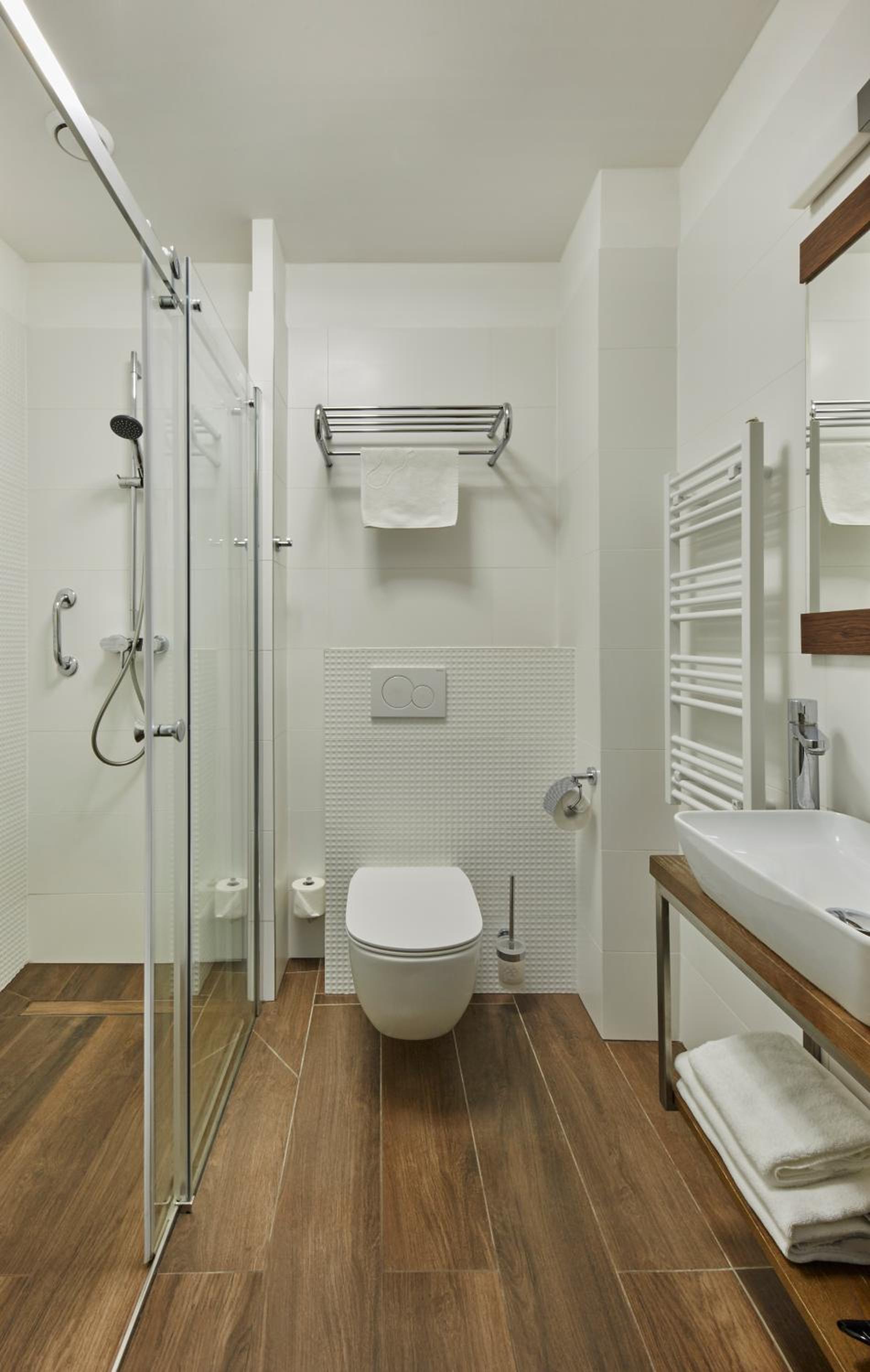 Standard Twin or Double Room photo 3