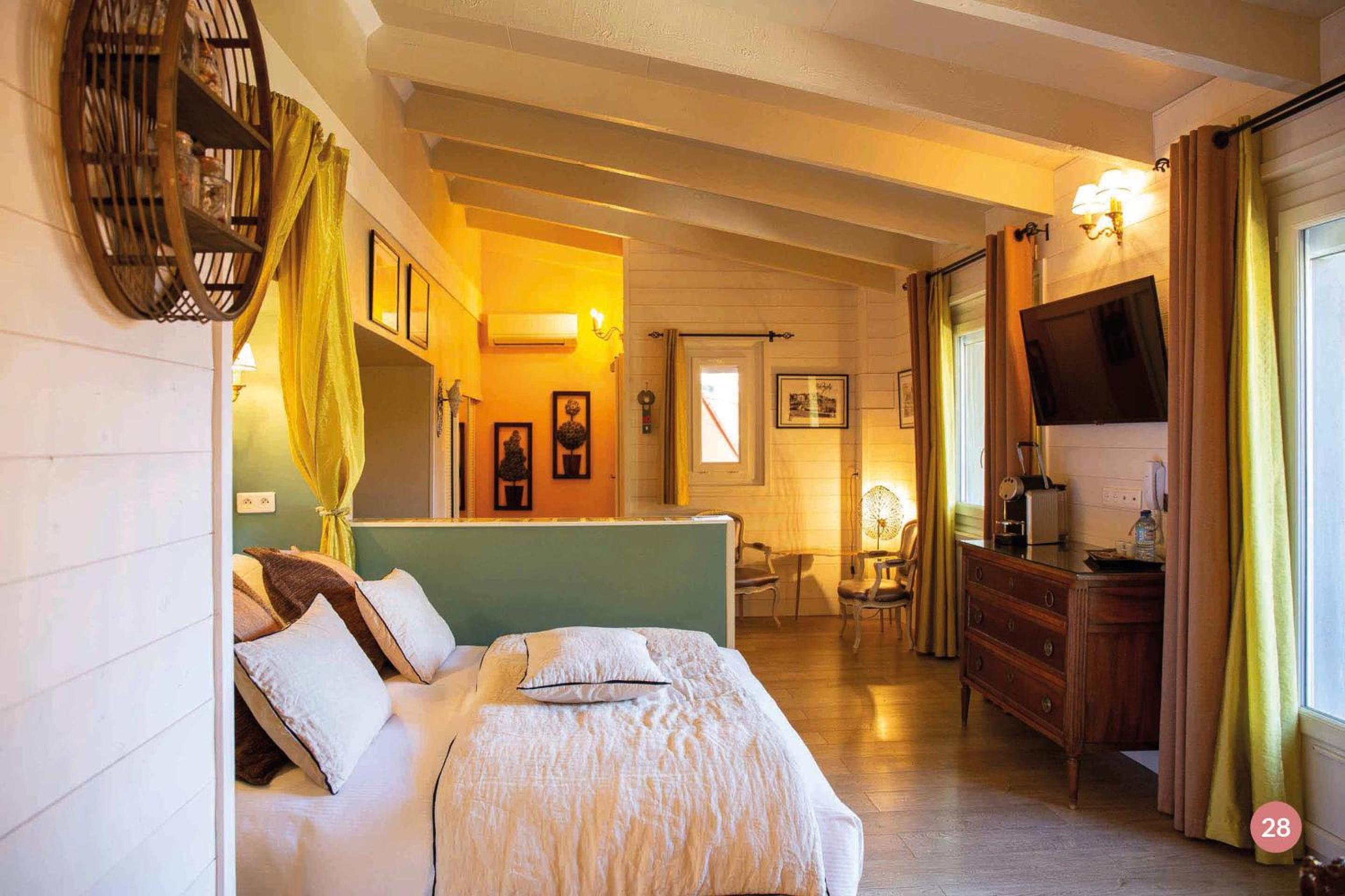 Junior Suite - Photo 1