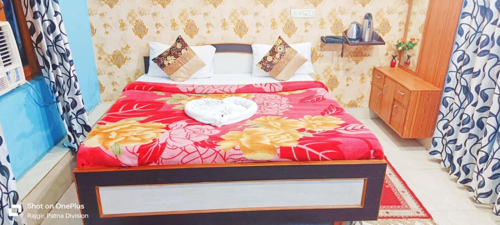 Standard Double Room - Photo 5