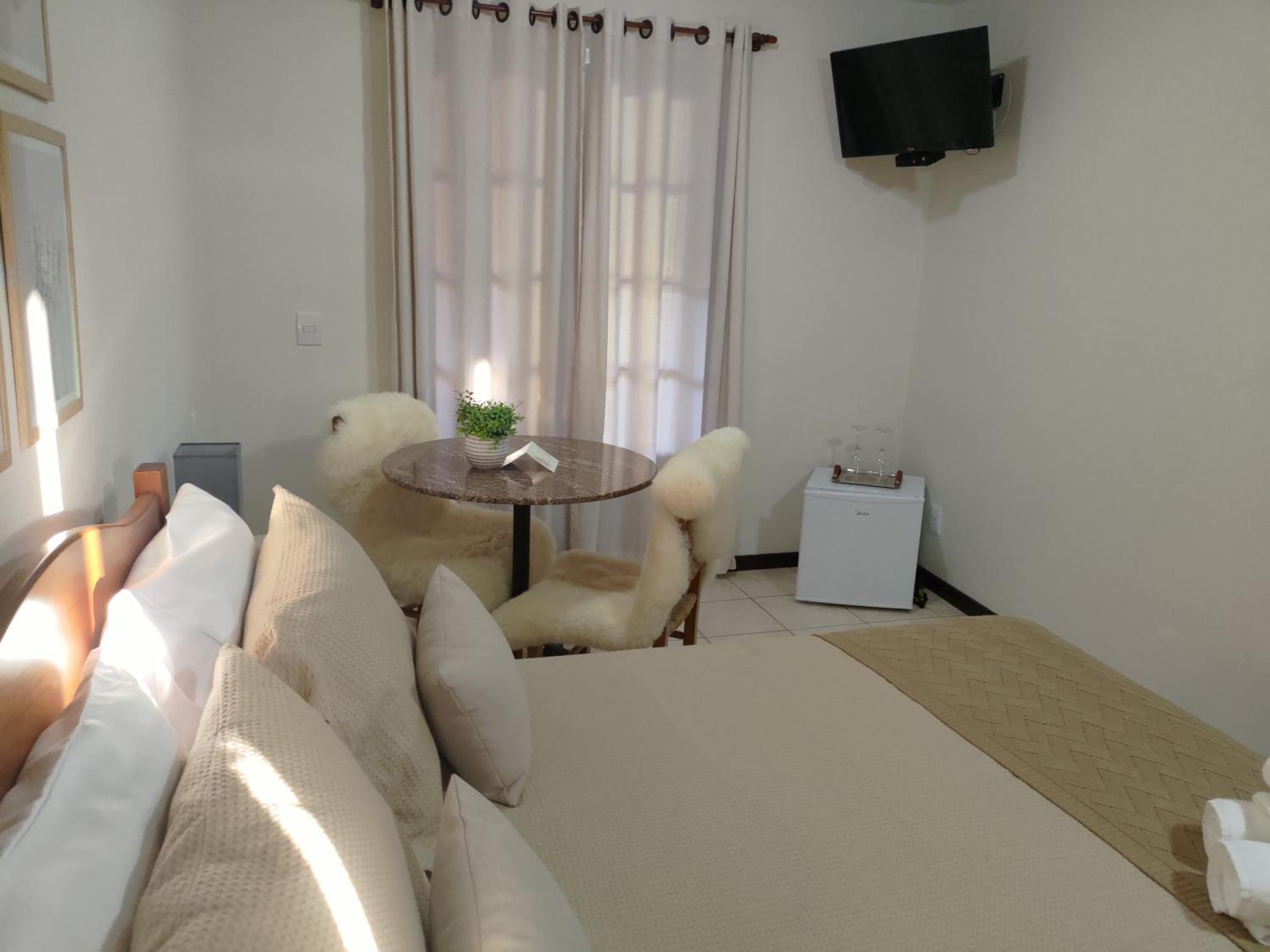 Deluxe Suite photo 3
