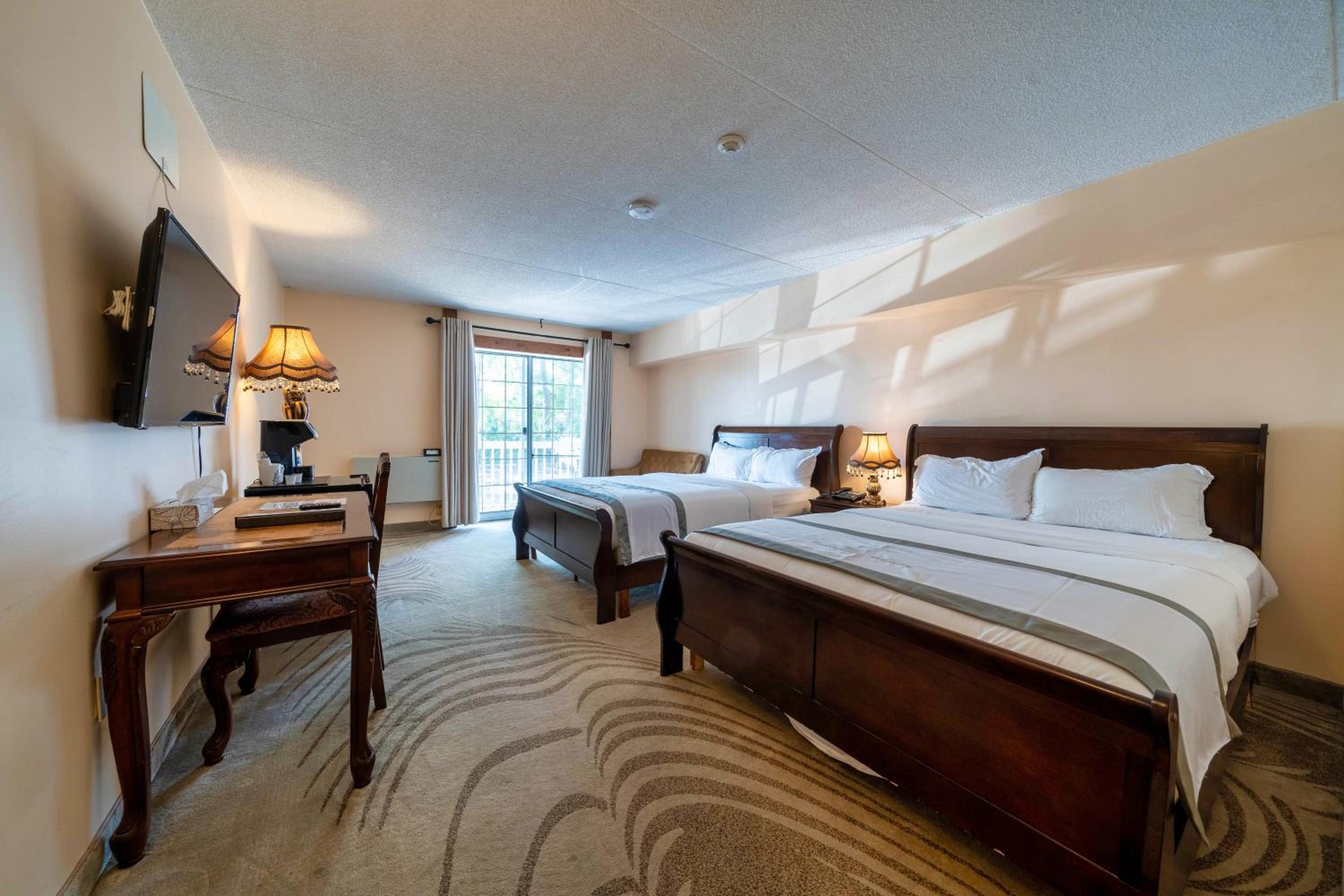 Luxury Quadruple Room photo 3