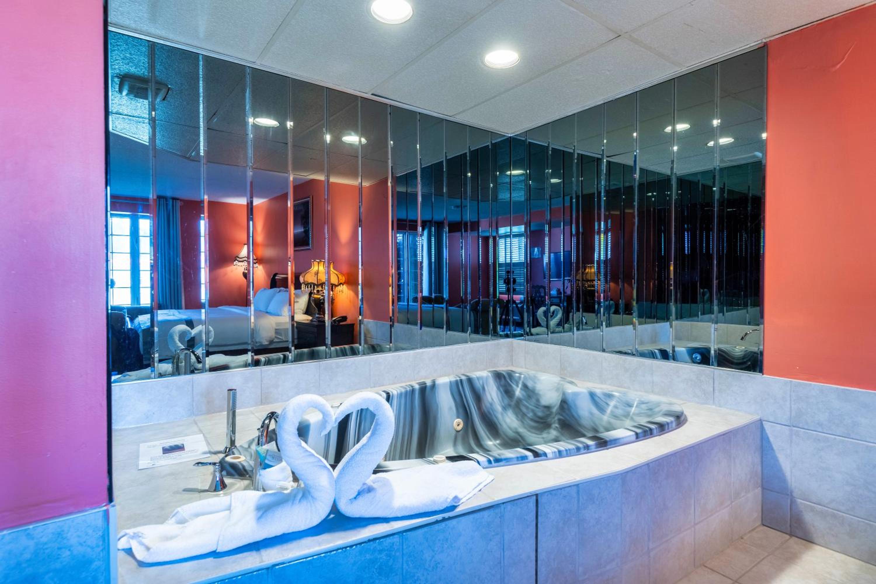 Studio with Spa Bath photo 3