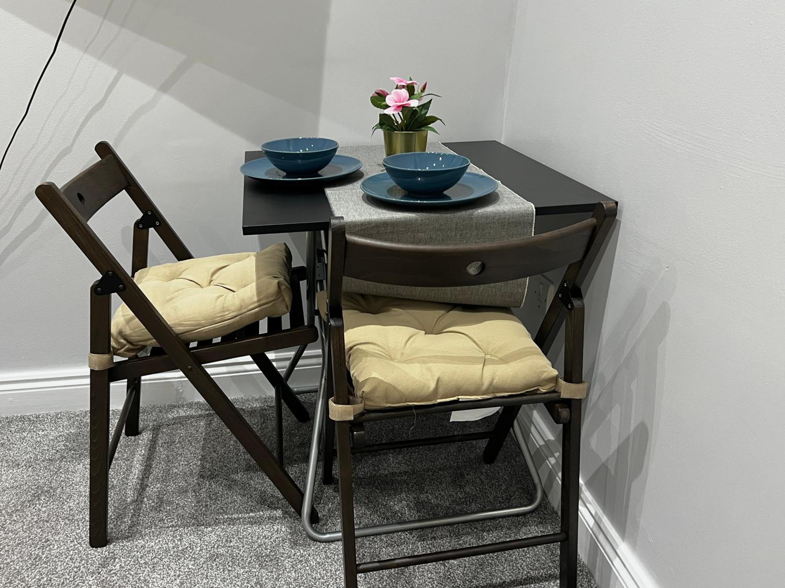 Studio Apartment photo 3