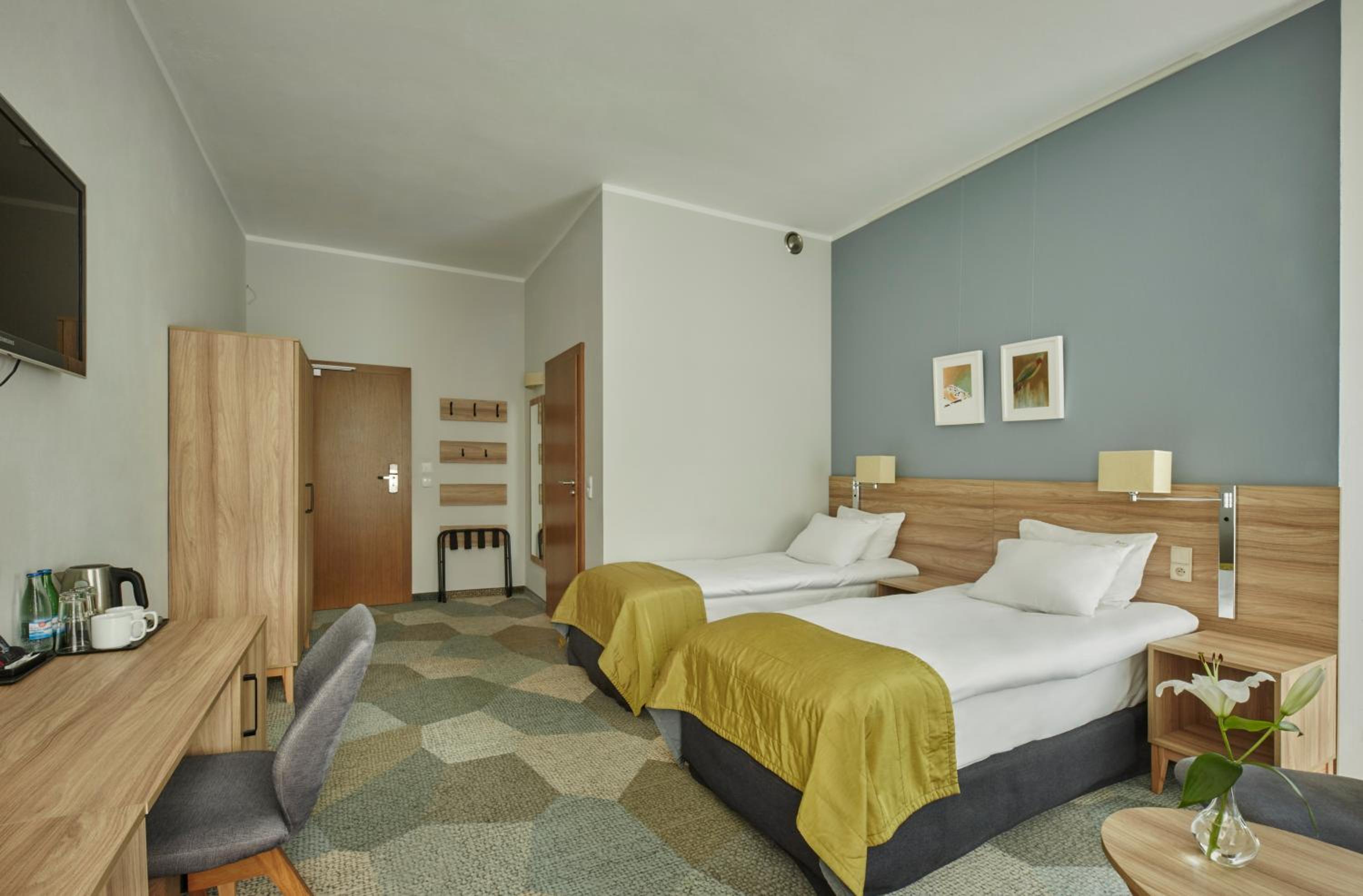 Economy Double or Twin Room photo 2