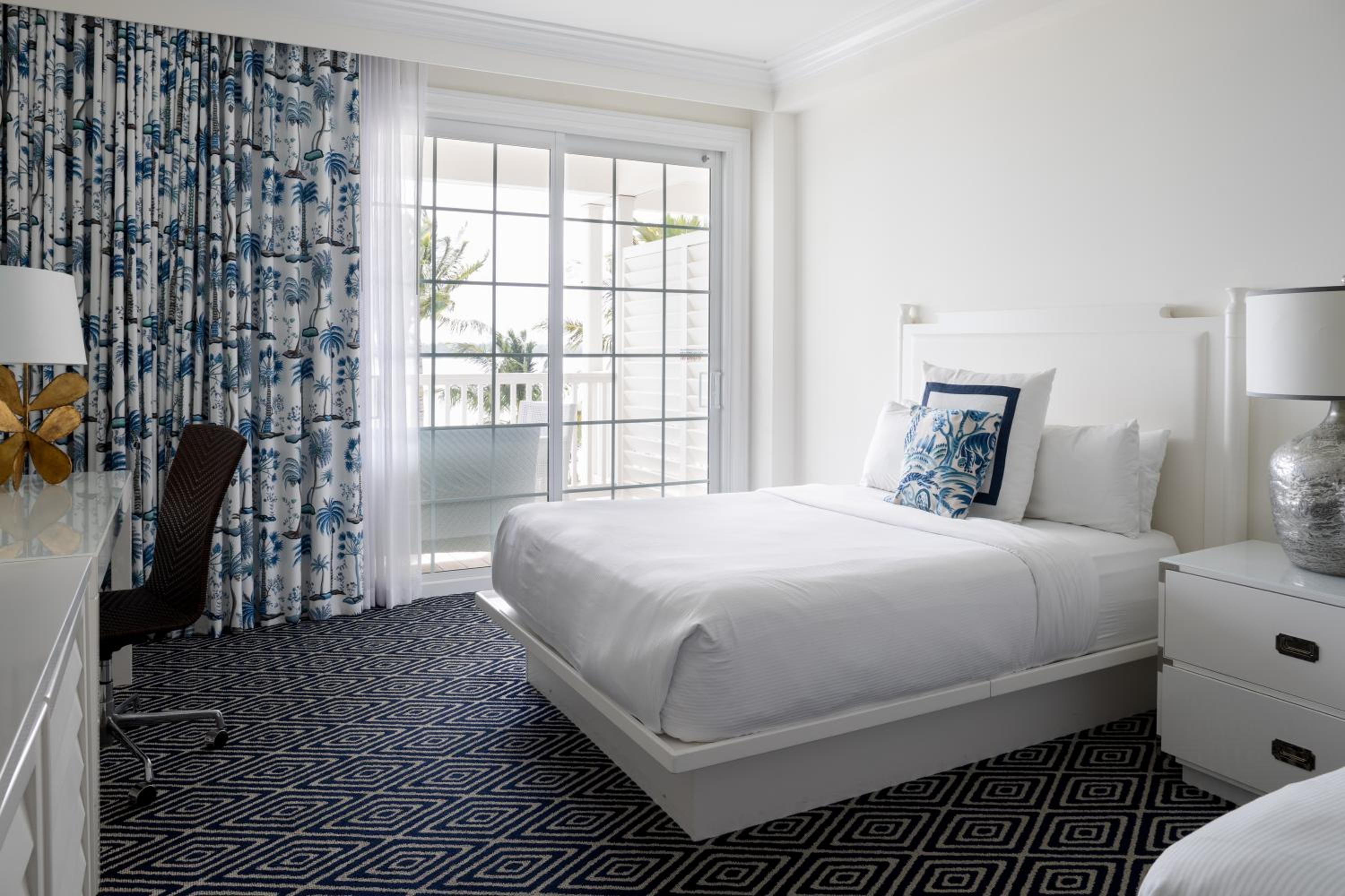 Oceanfront Balcony One Bedroom Queen Suite with Kitchenette