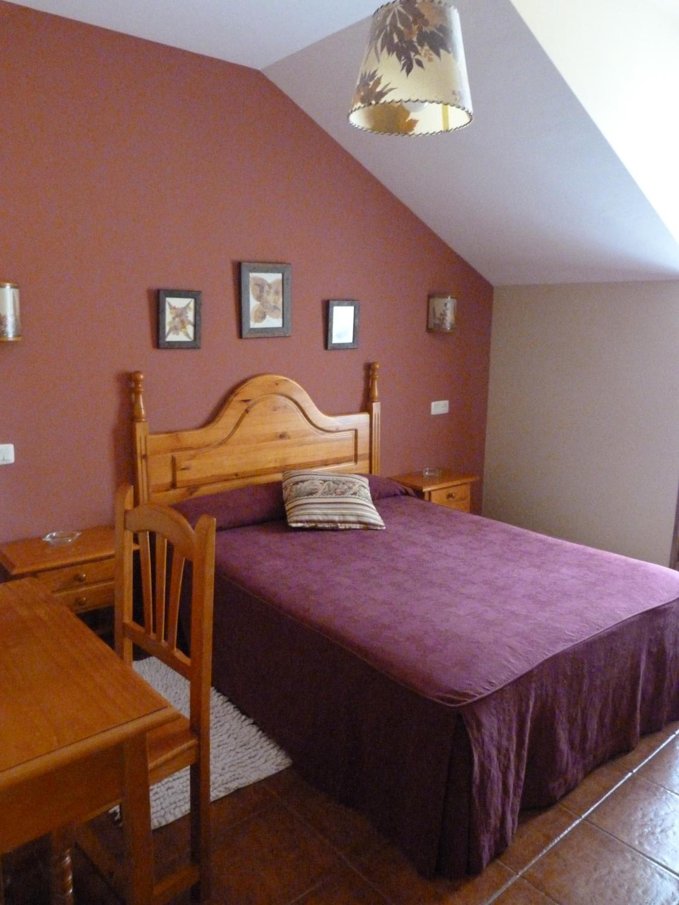 Habitación Estándar con Cama Queen
