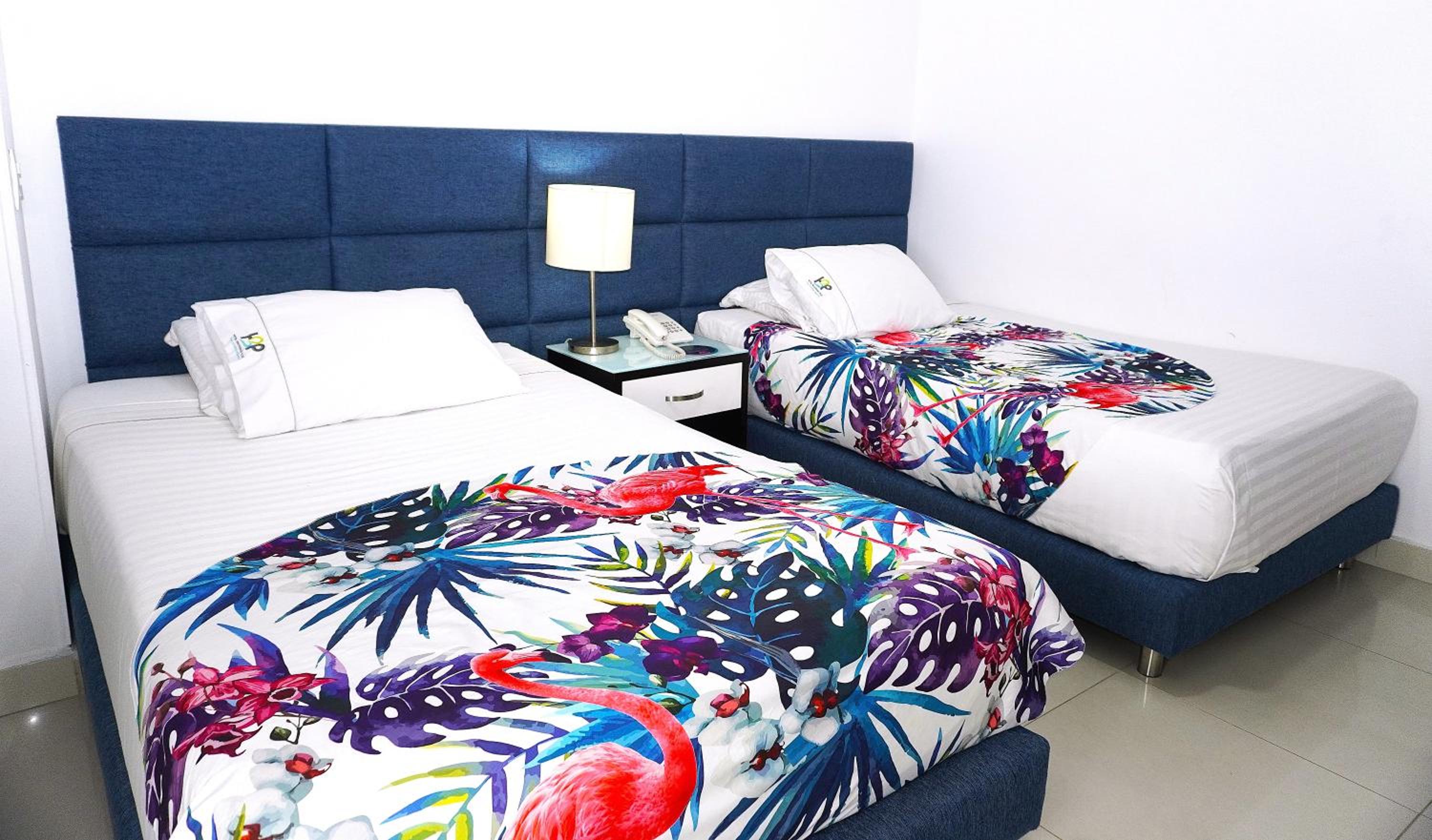 Standard Twin Room photo 2