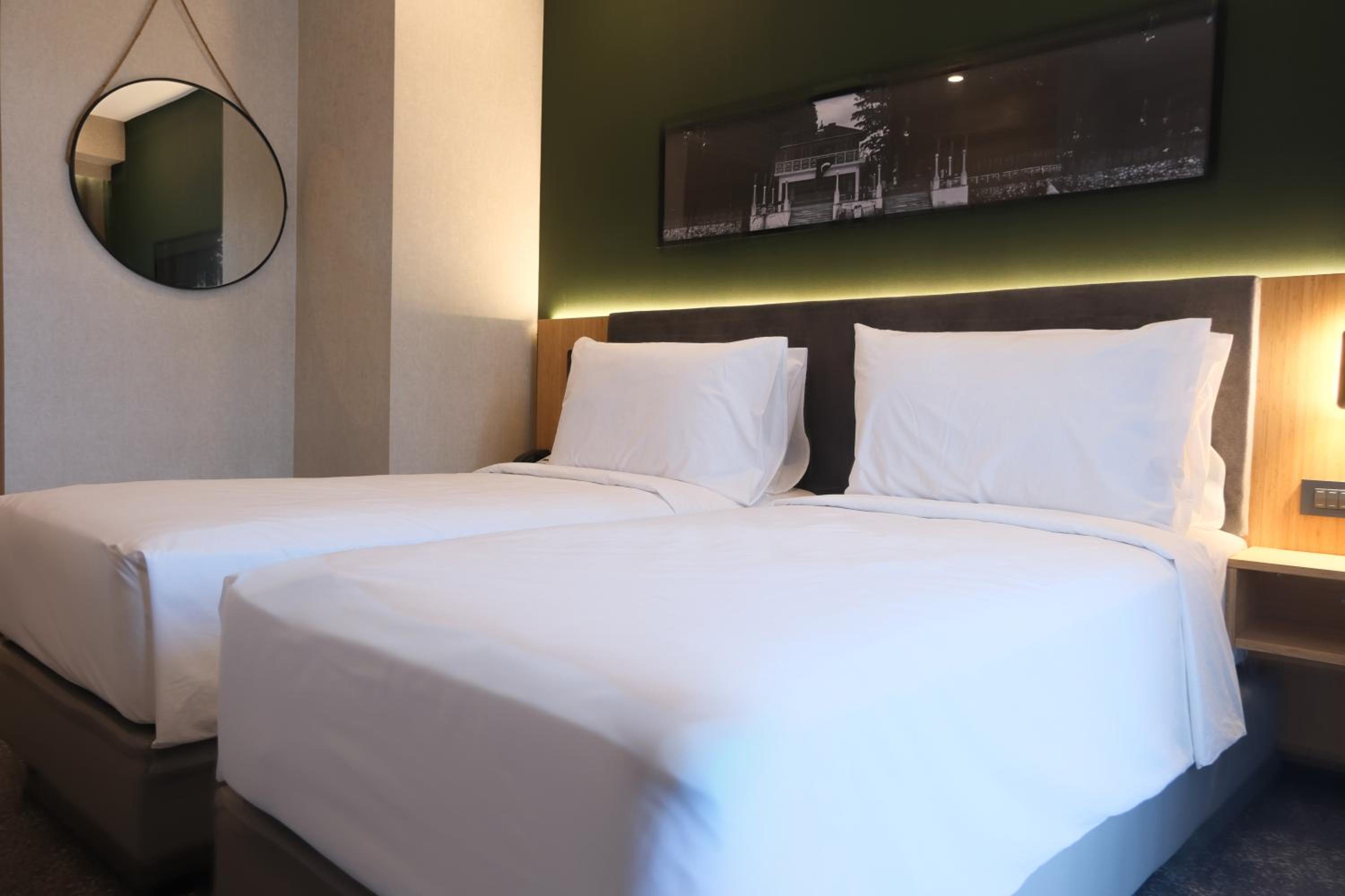 Standard Room - Photo 5