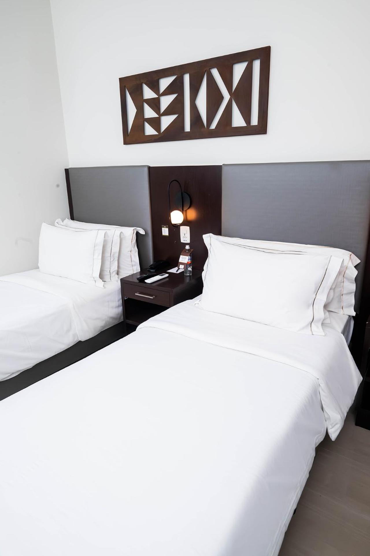 Superior Twin Room photo 3