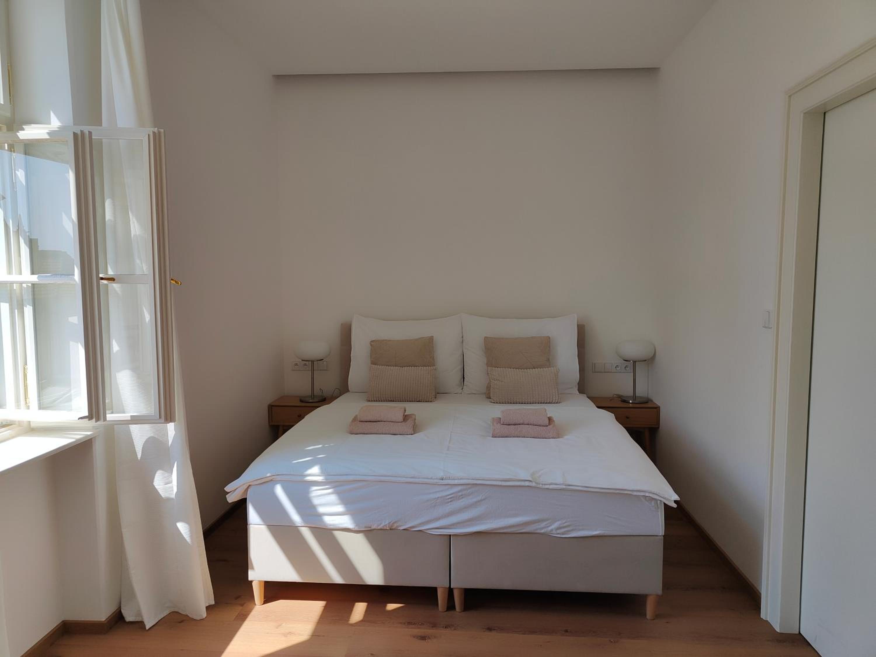 One-Bedroom Apartment with Garden View photo 1