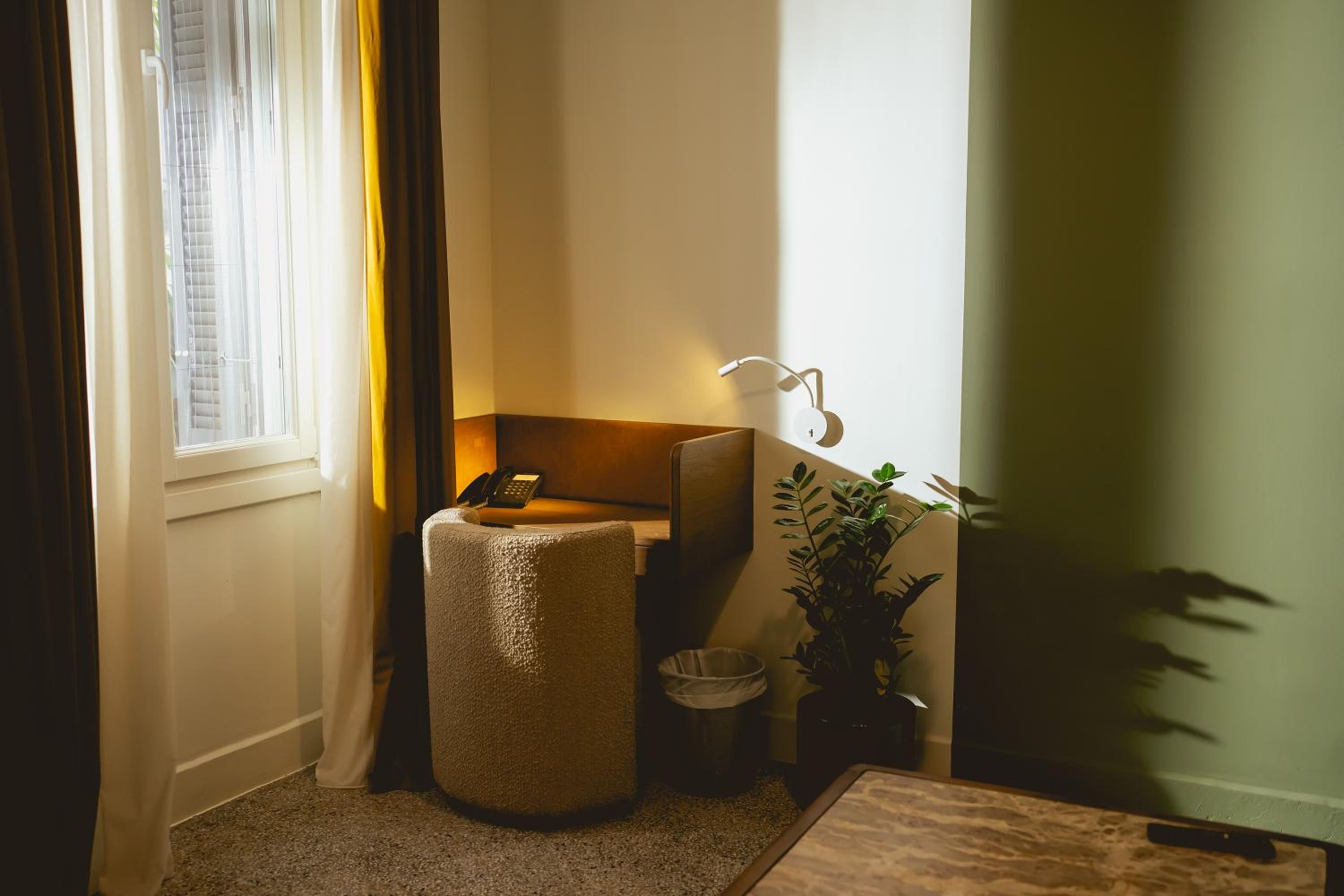 King Studio with Sofa Bed photo 1