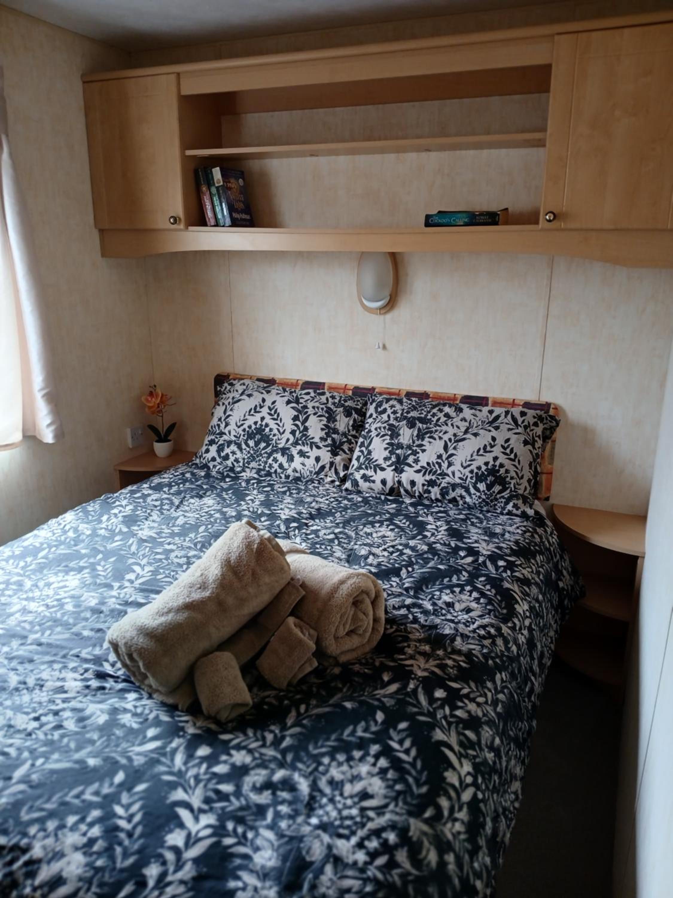 Mobile Home photo 1