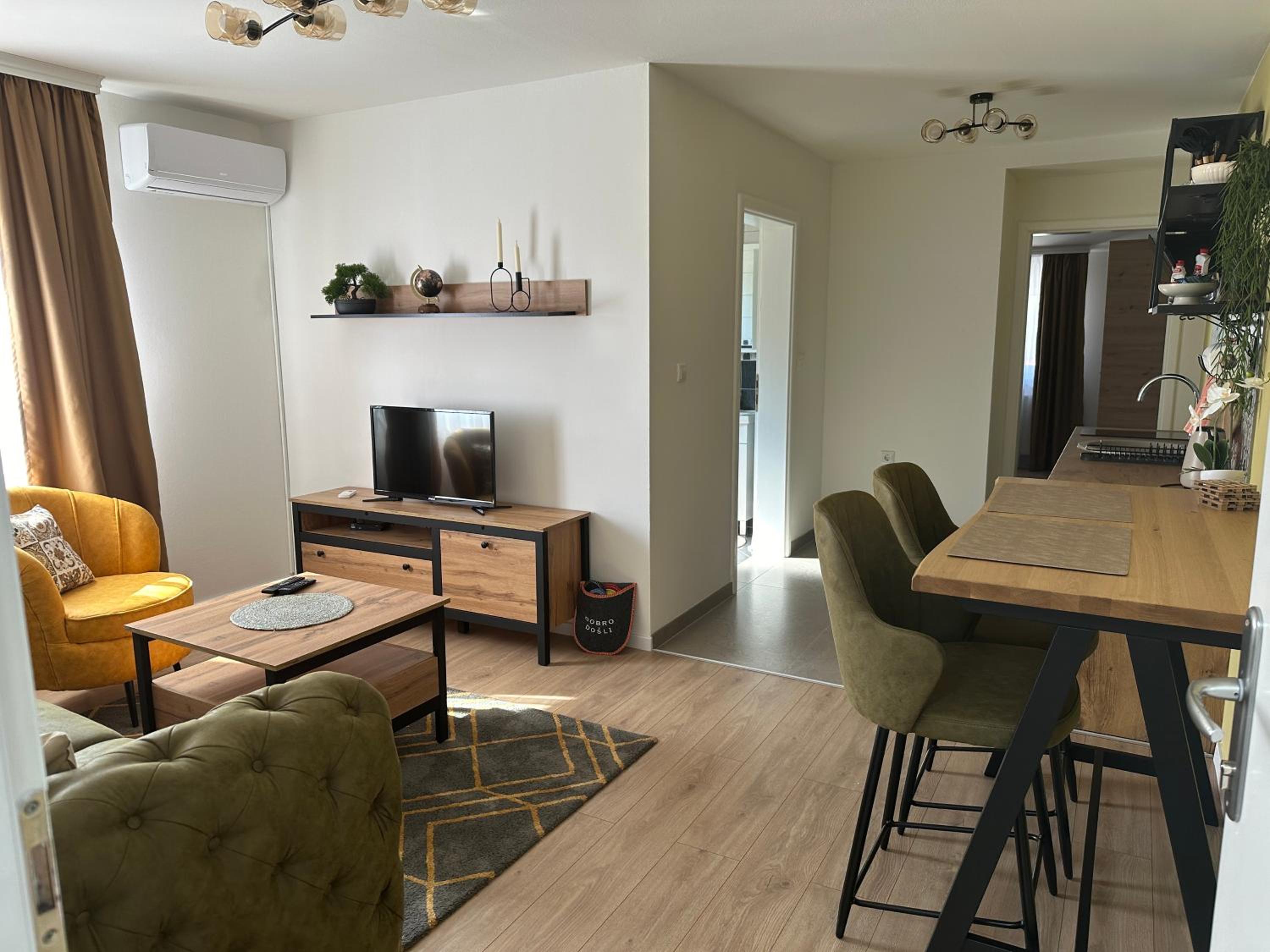 One-Bedroom Apartment