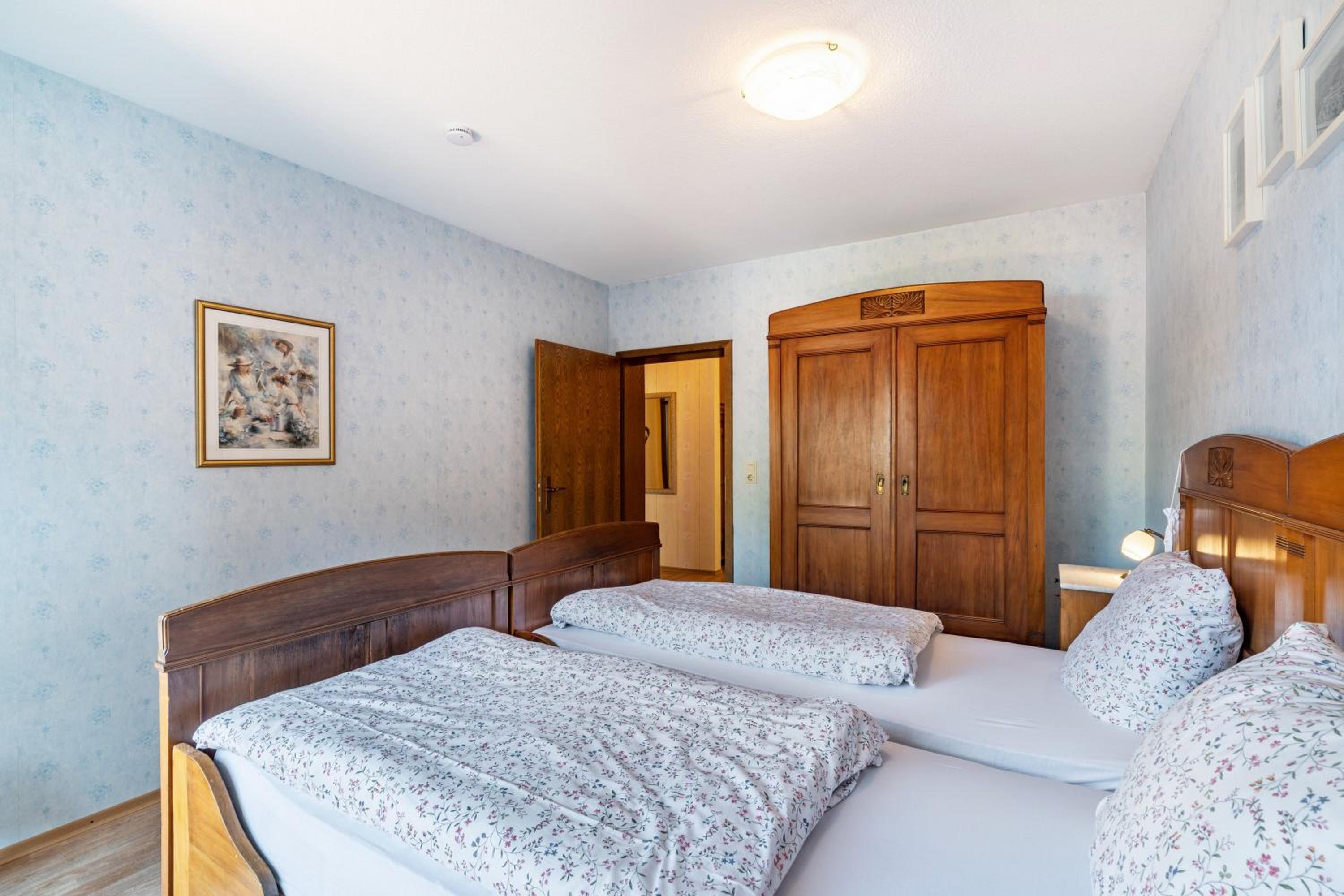 Two-Bedroom Deluxe Apartment with Balcony photo 3