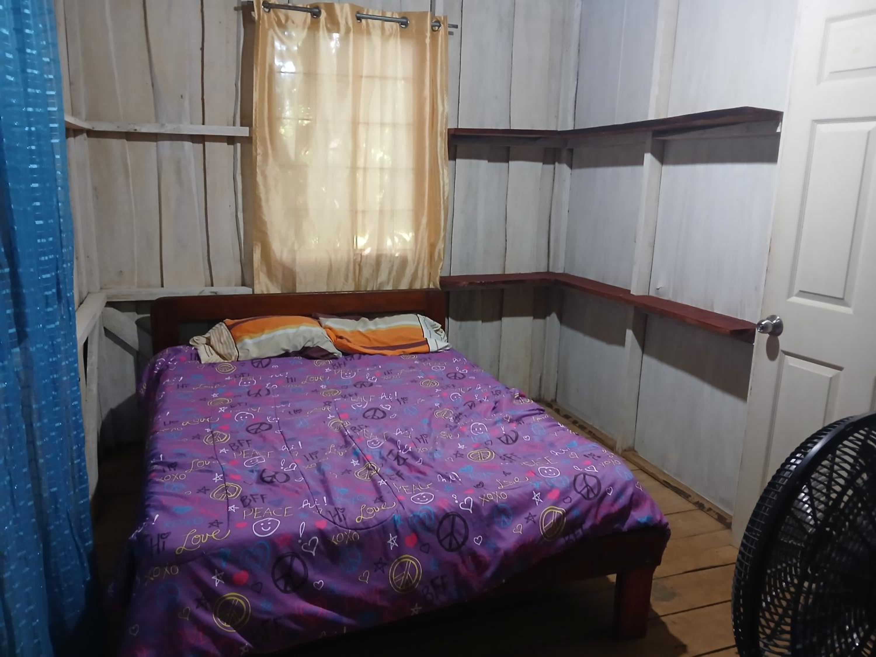 One-Bedroom House photo 1