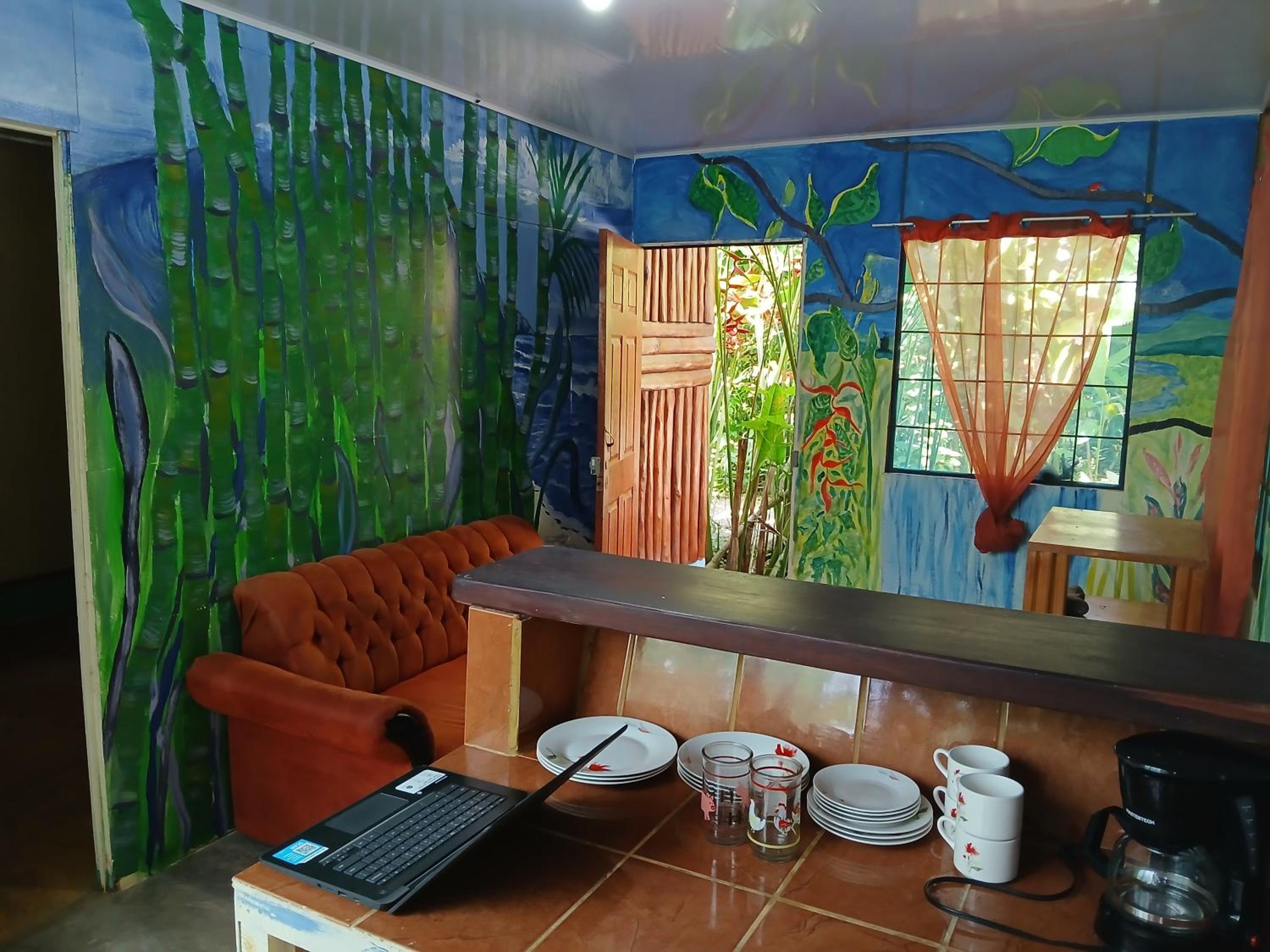 One-Bedroom House photo 3