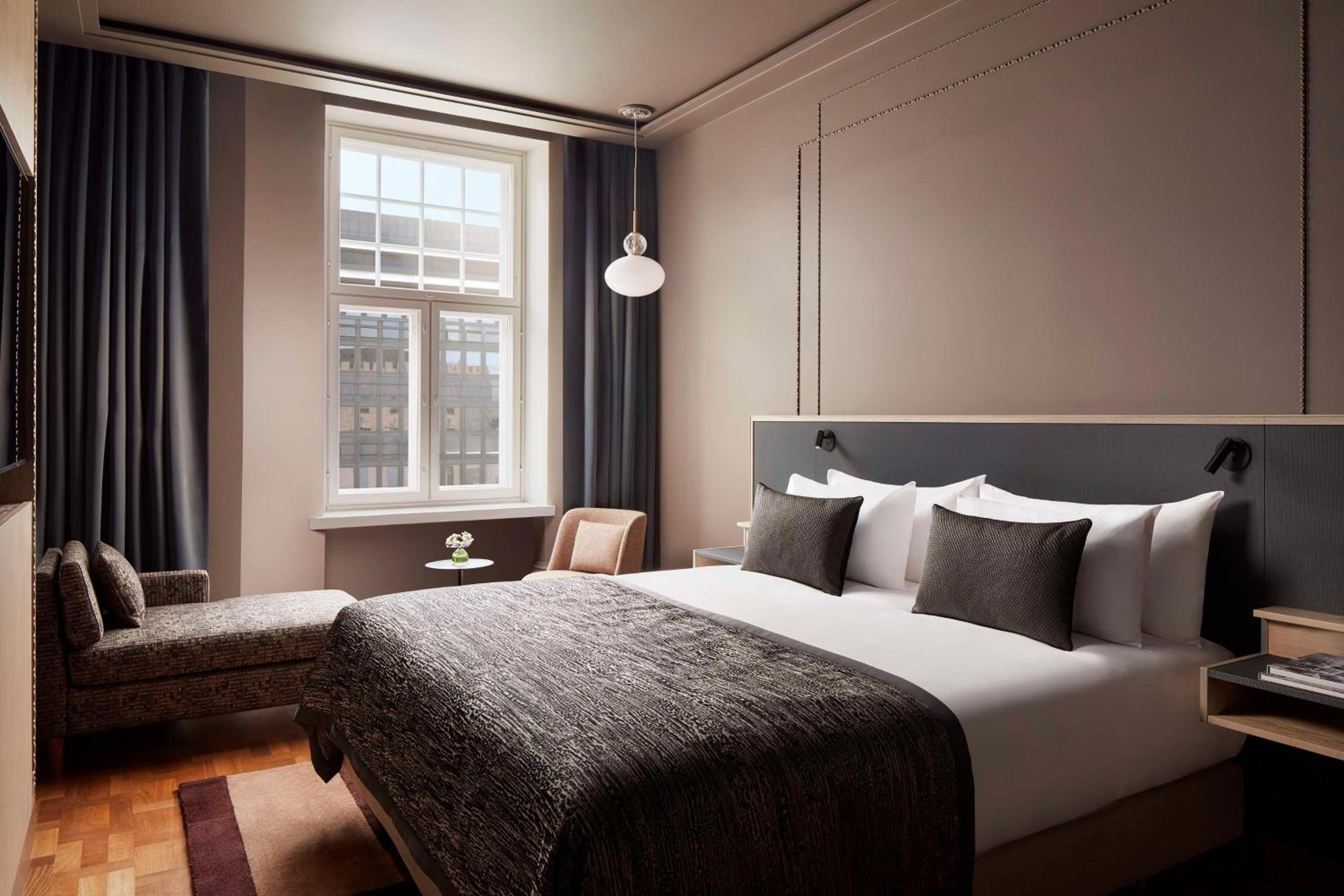 Premium Room - Photo 6
