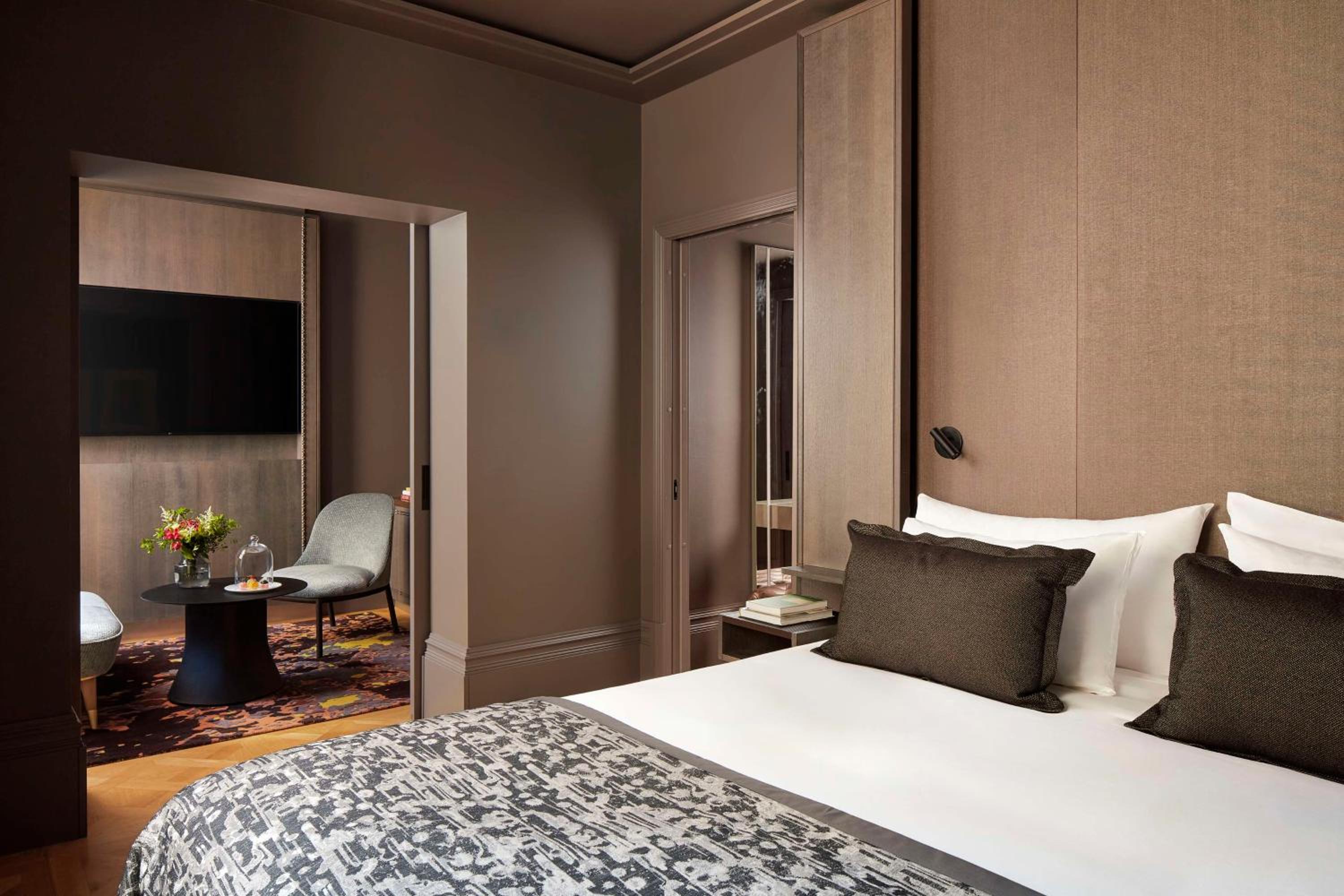 Junior Suite - Photo 1