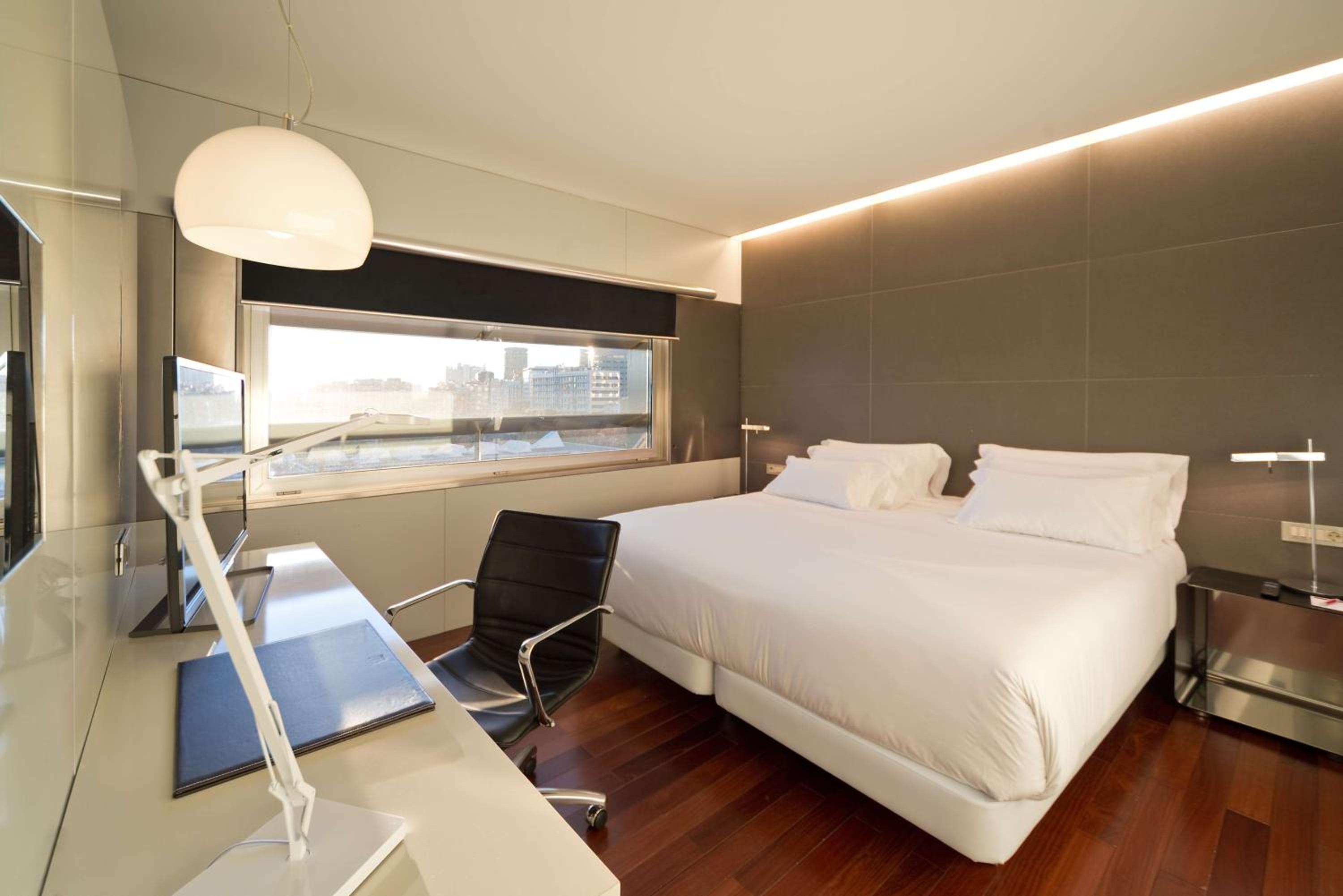 Premium Double or Twin Room with extra bed (2 adults + 1 child)