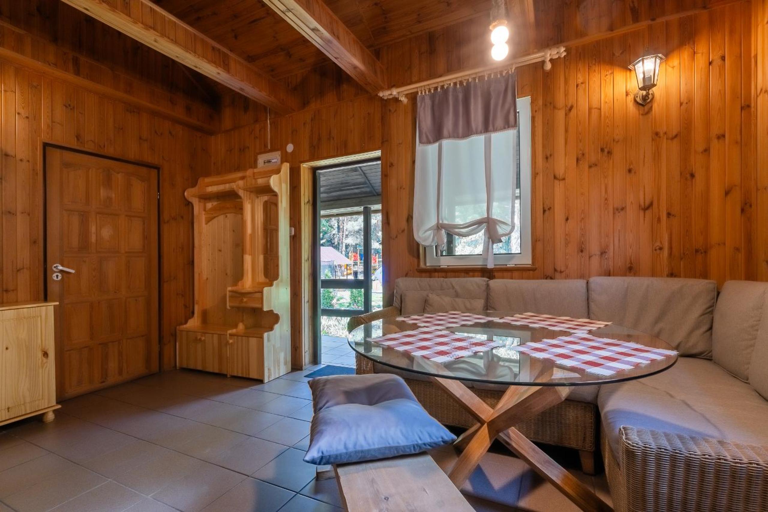 Three-Bedroom Chalet photo 1
