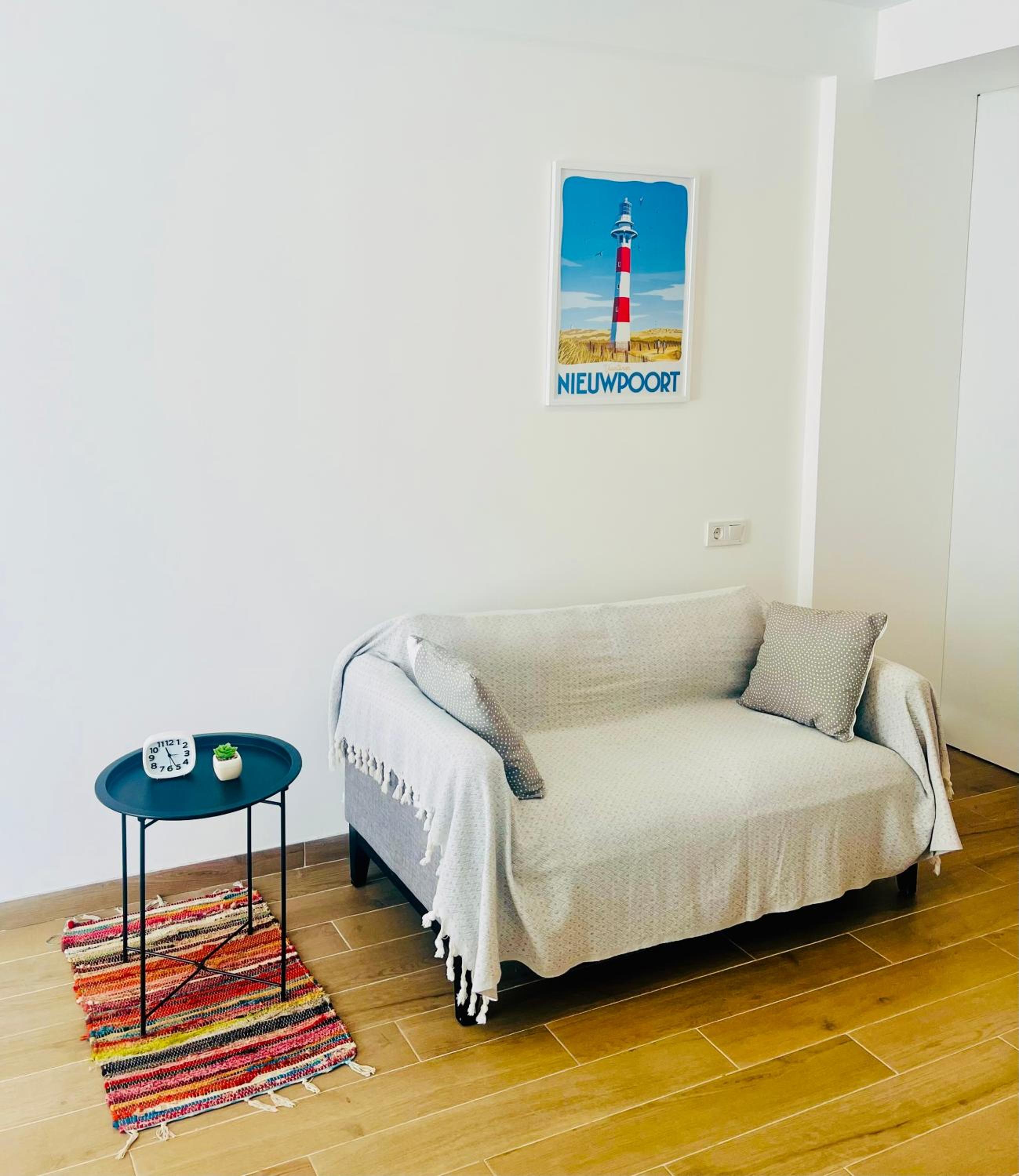 Apartment with Mountain View photo 3