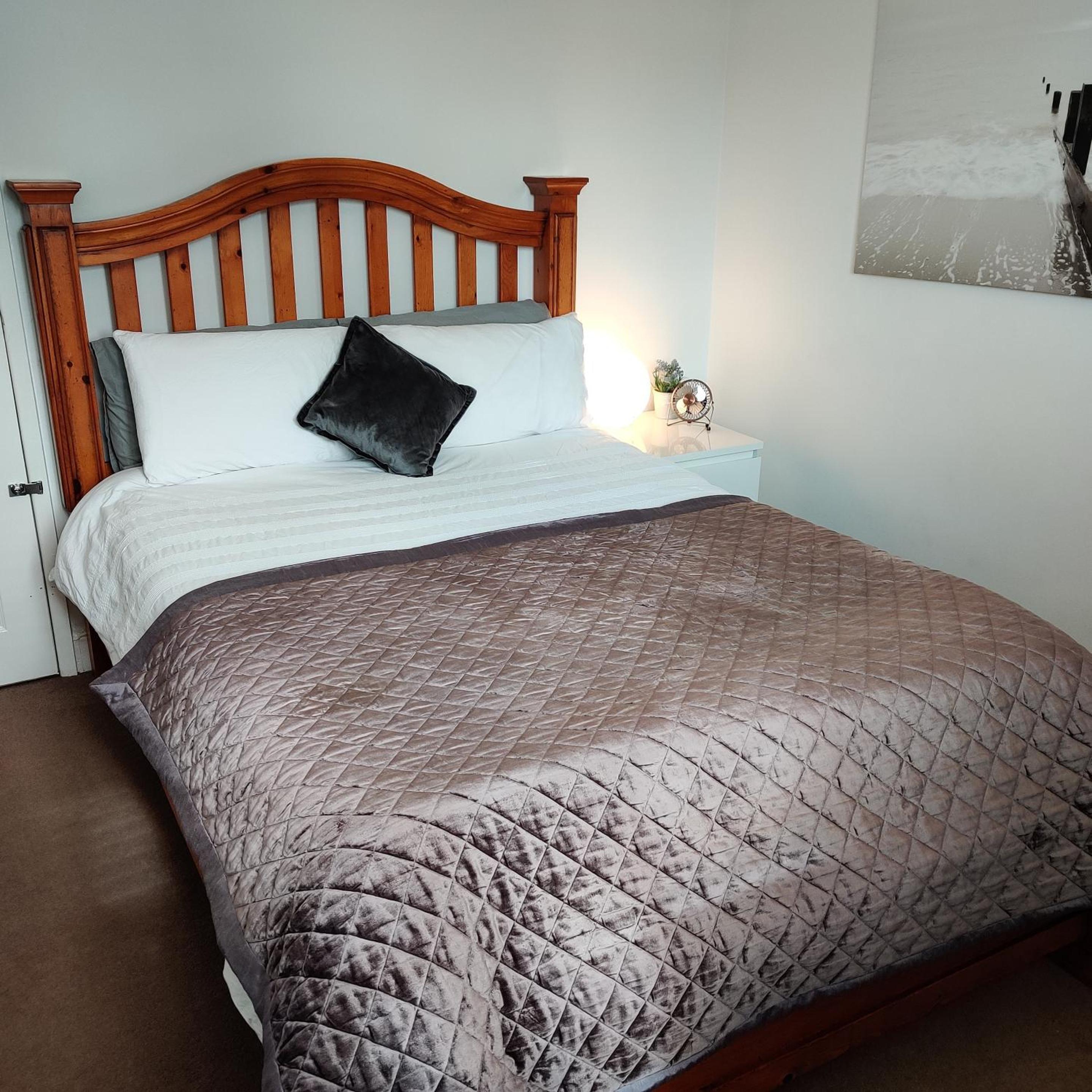 Double Room with Shared Bathroom photo 3