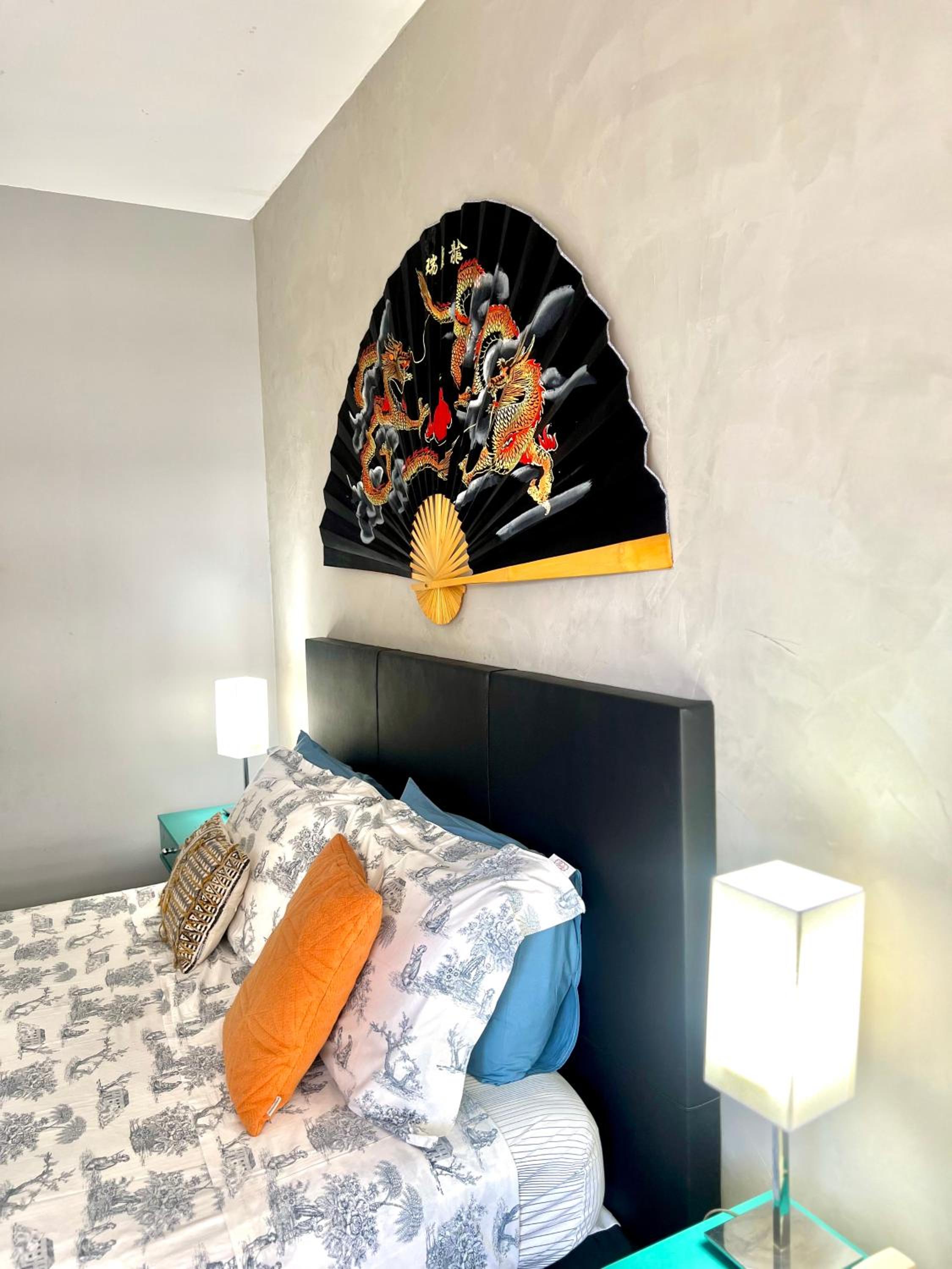 Apartment with Balcony - Photo 11