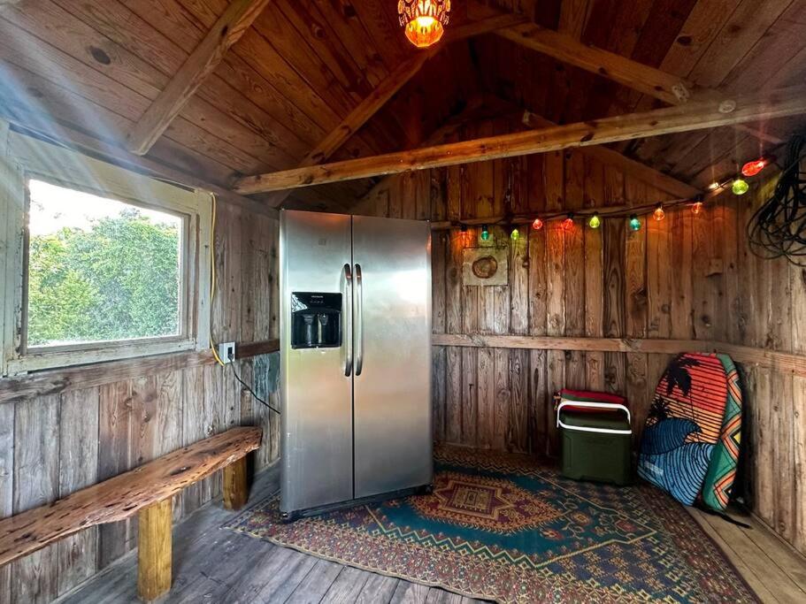 One-Bedroom House photo 2