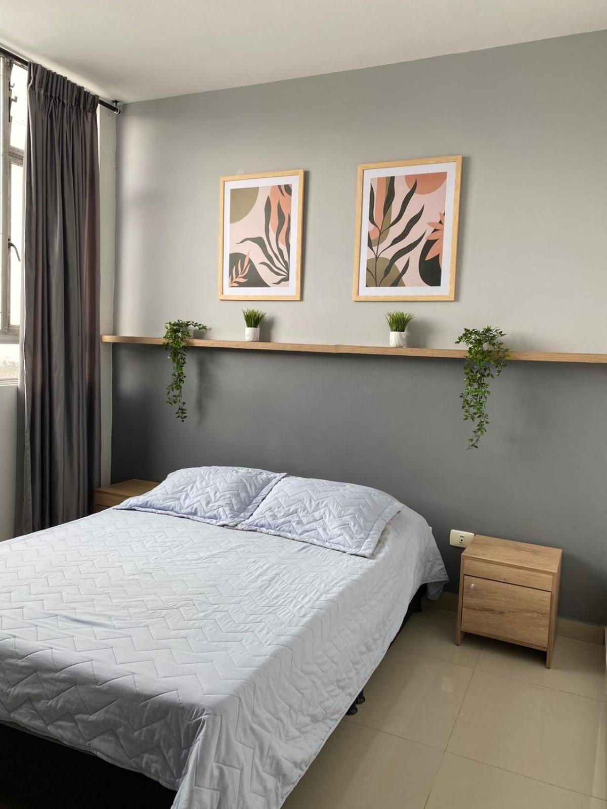 Studio Apartment photo 1