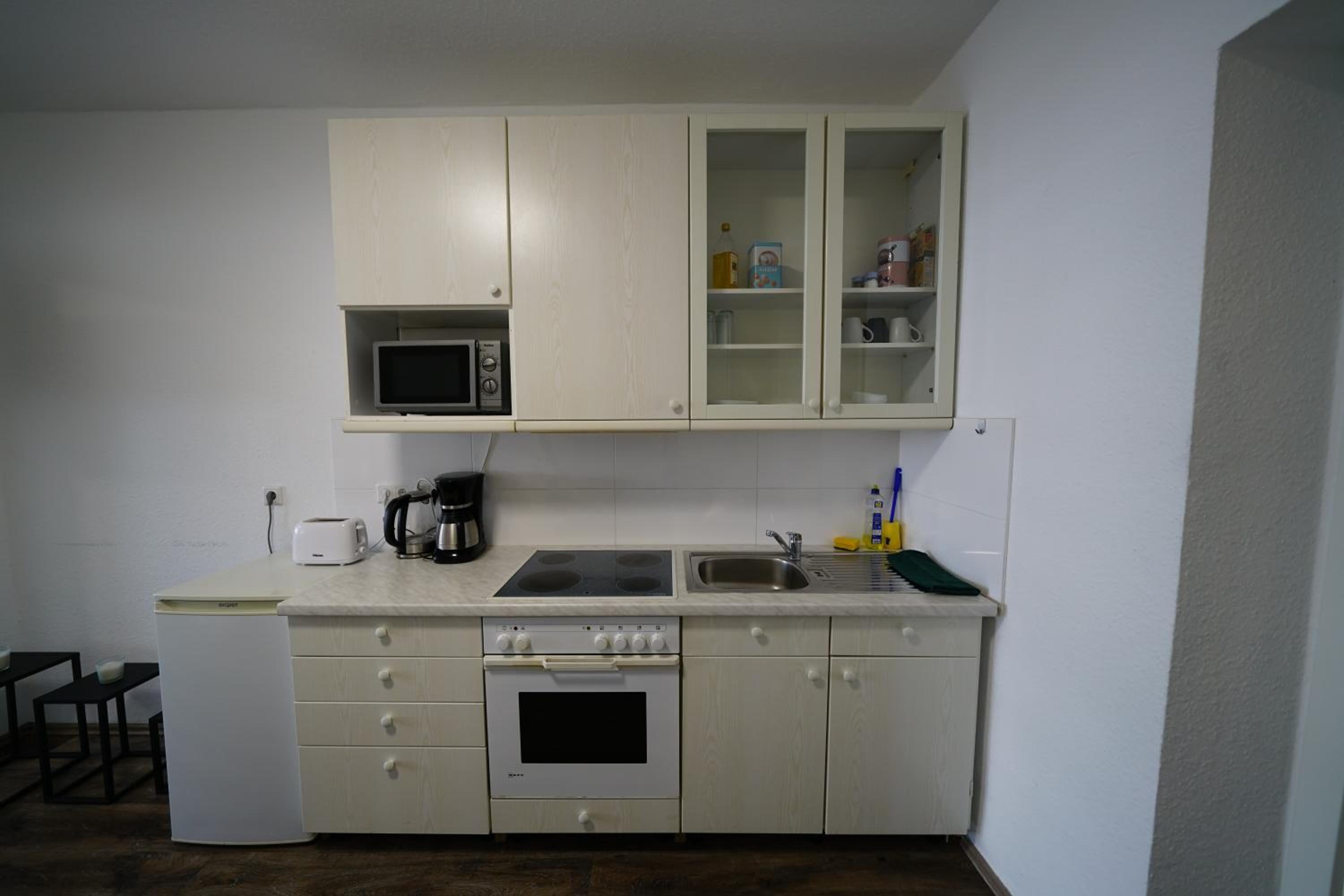 One-Bedroom Apartment photo 3