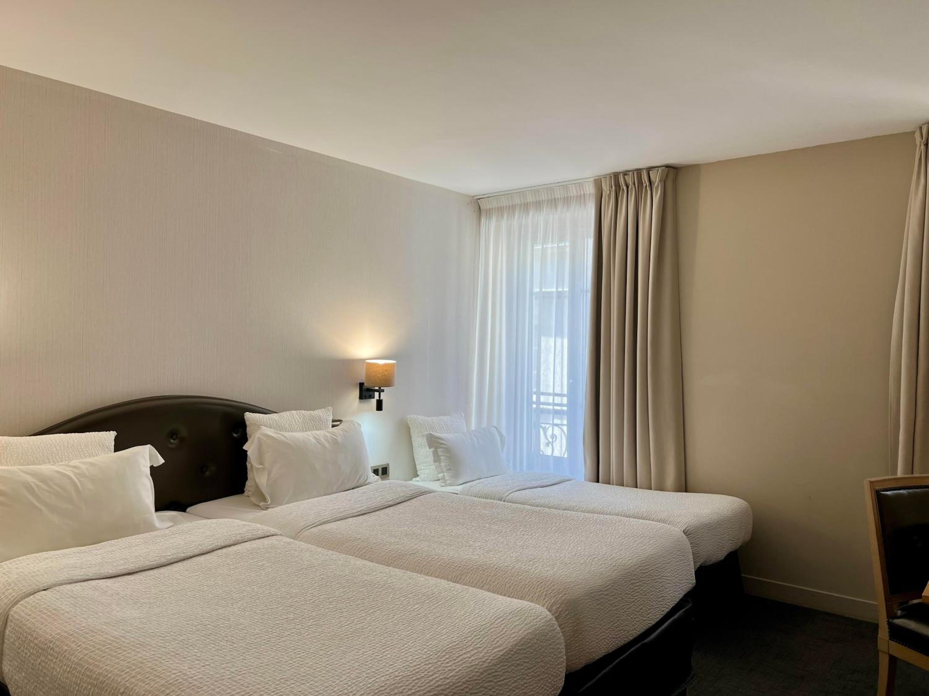 Classic Triple Room