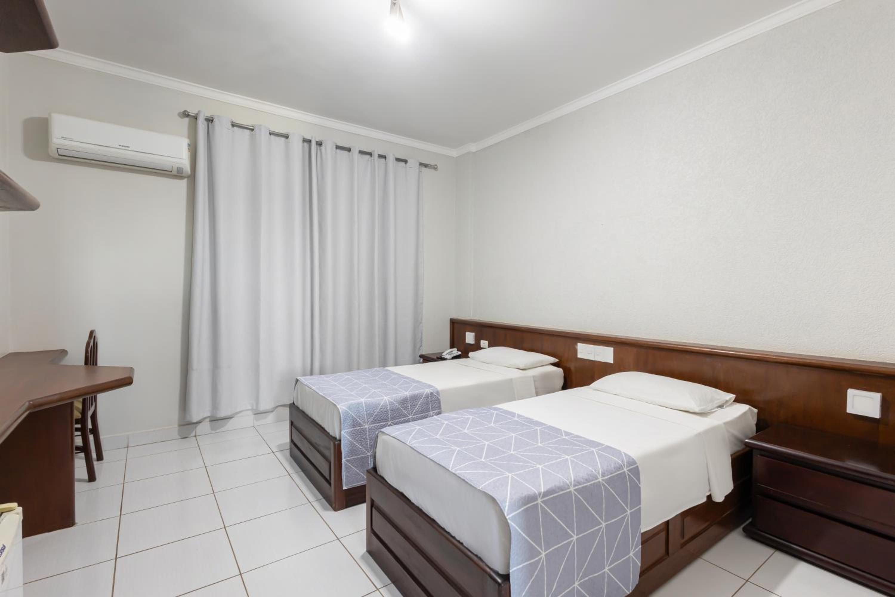 Superior Twin Room - Photo 1